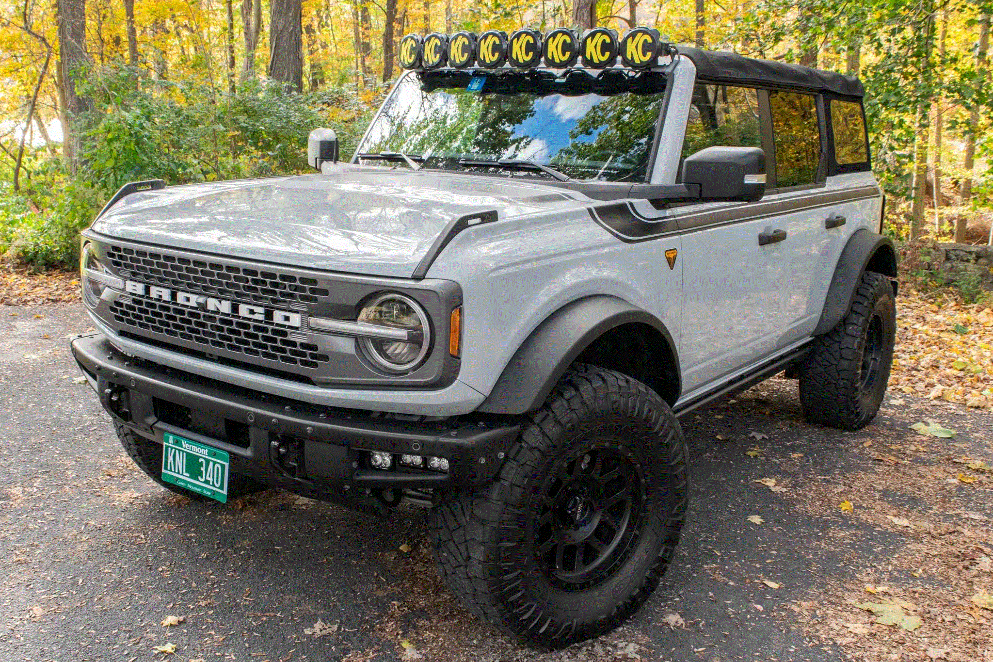 Ford Bronco 2021 Bronco Badlands 4dr Soft Top with Modification 2021_ford_bronco-4-door_2021_ford_bronco-4-door_36692d66-33ba-43c6-9b29-64d0eb3fd1aa-gZiGuo-29