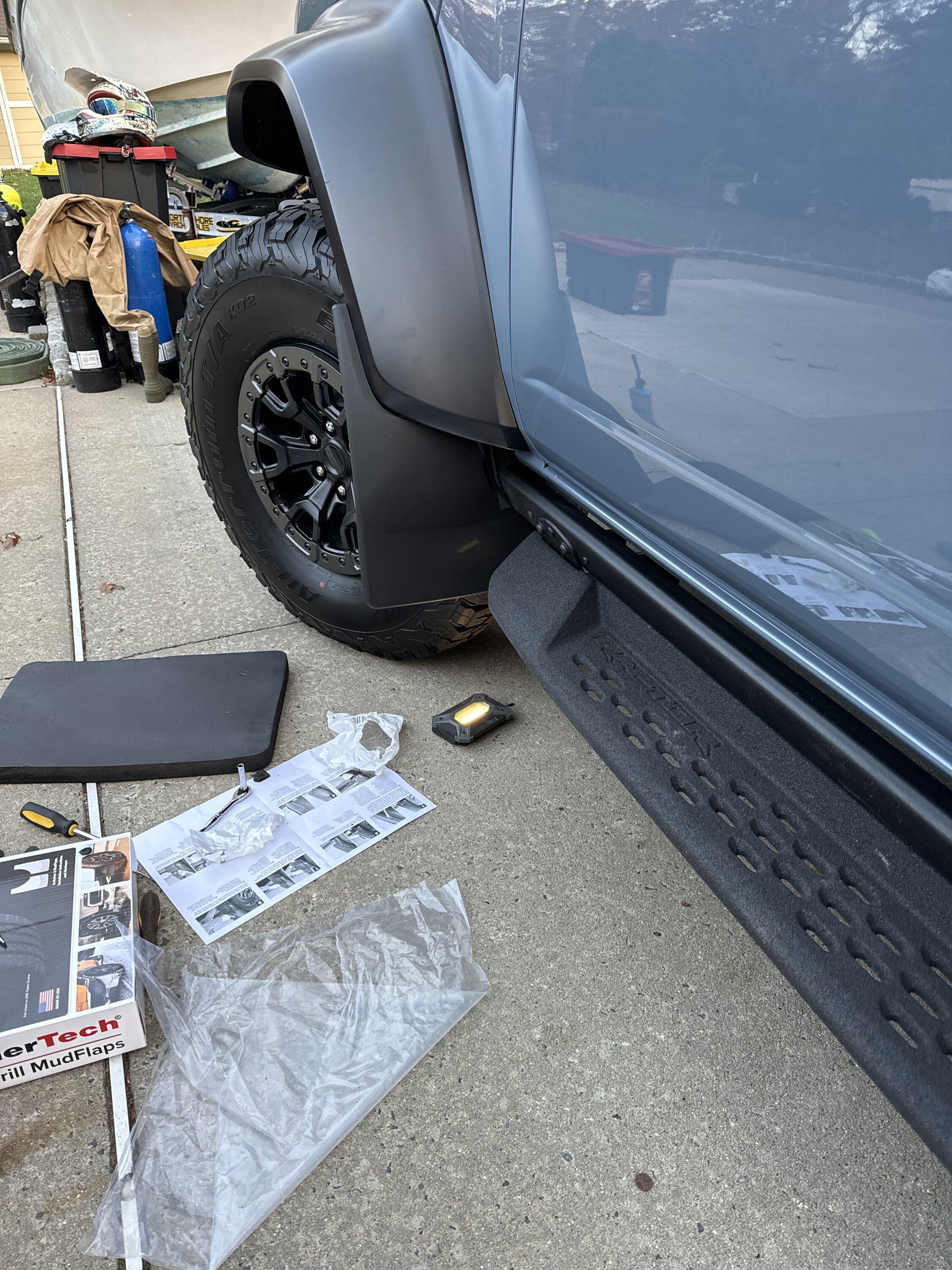 Ford Bronco Weathertech Mudflaps/Bronco Raptor image