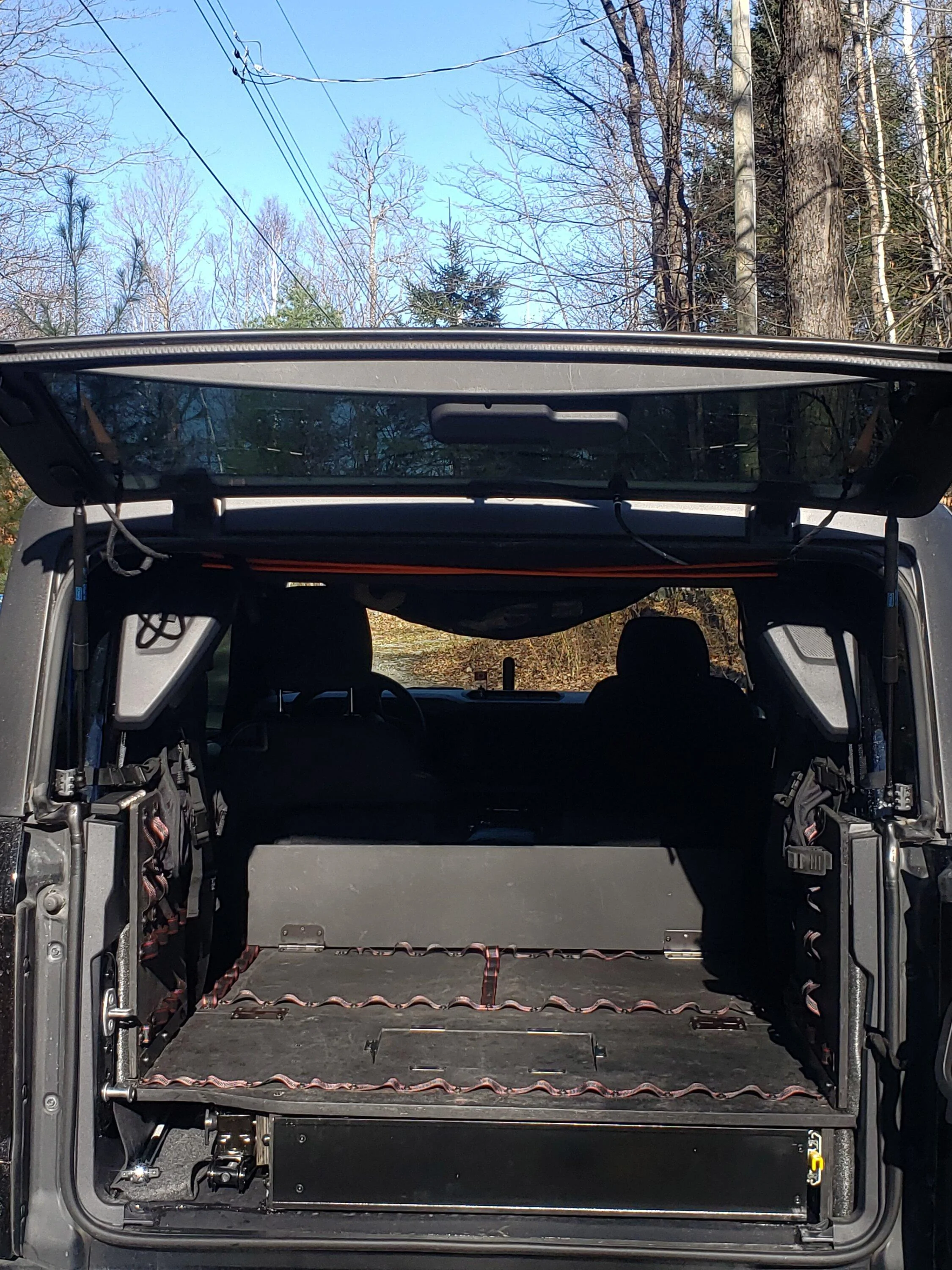 Ford Bronco 2 door level floor storage with seats 20231112_101639