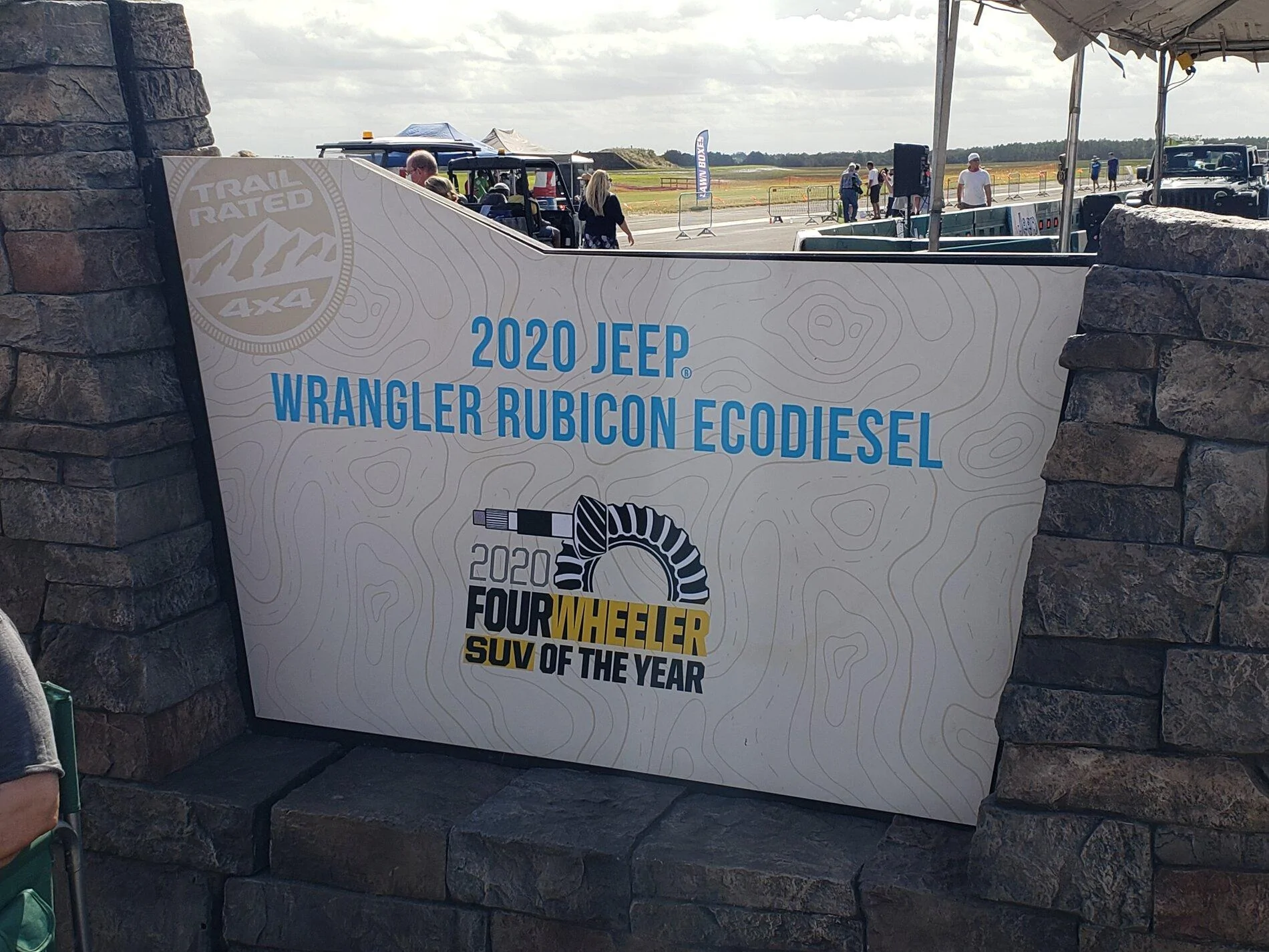Ford Bronco Jeep Demos 20201101_111817