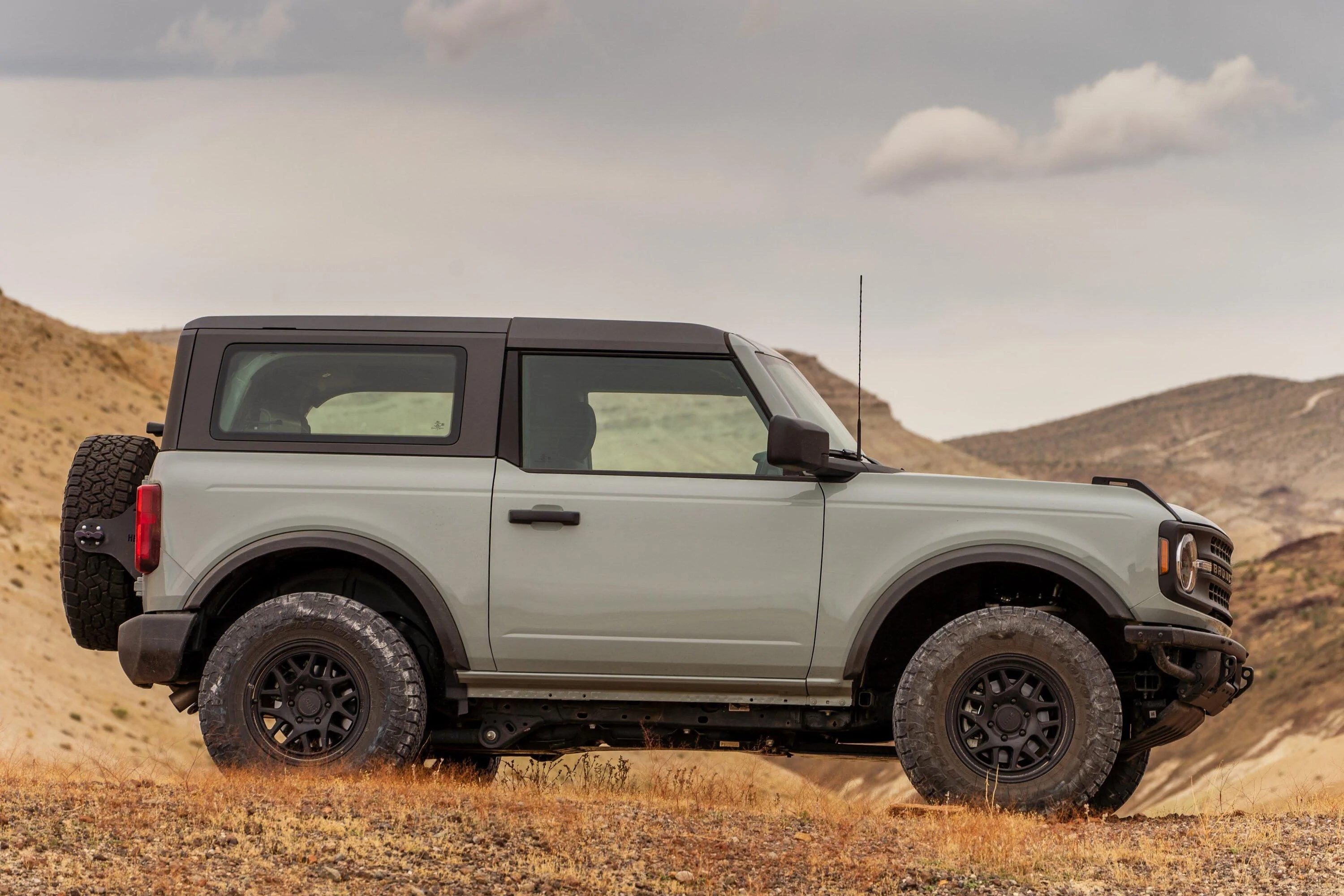 Ford Bronco BDUSA Replacement Vent Clip / Vent Tabs Now Available DSC07133