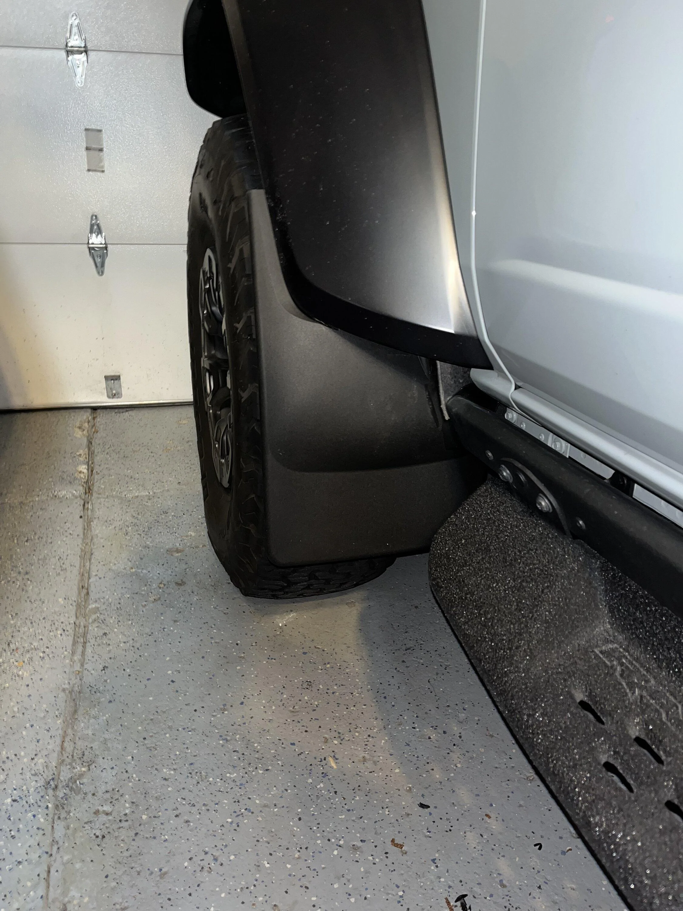 Ford Bronco Weathertech Mudflaps/Bronco Raptor IMG_1844