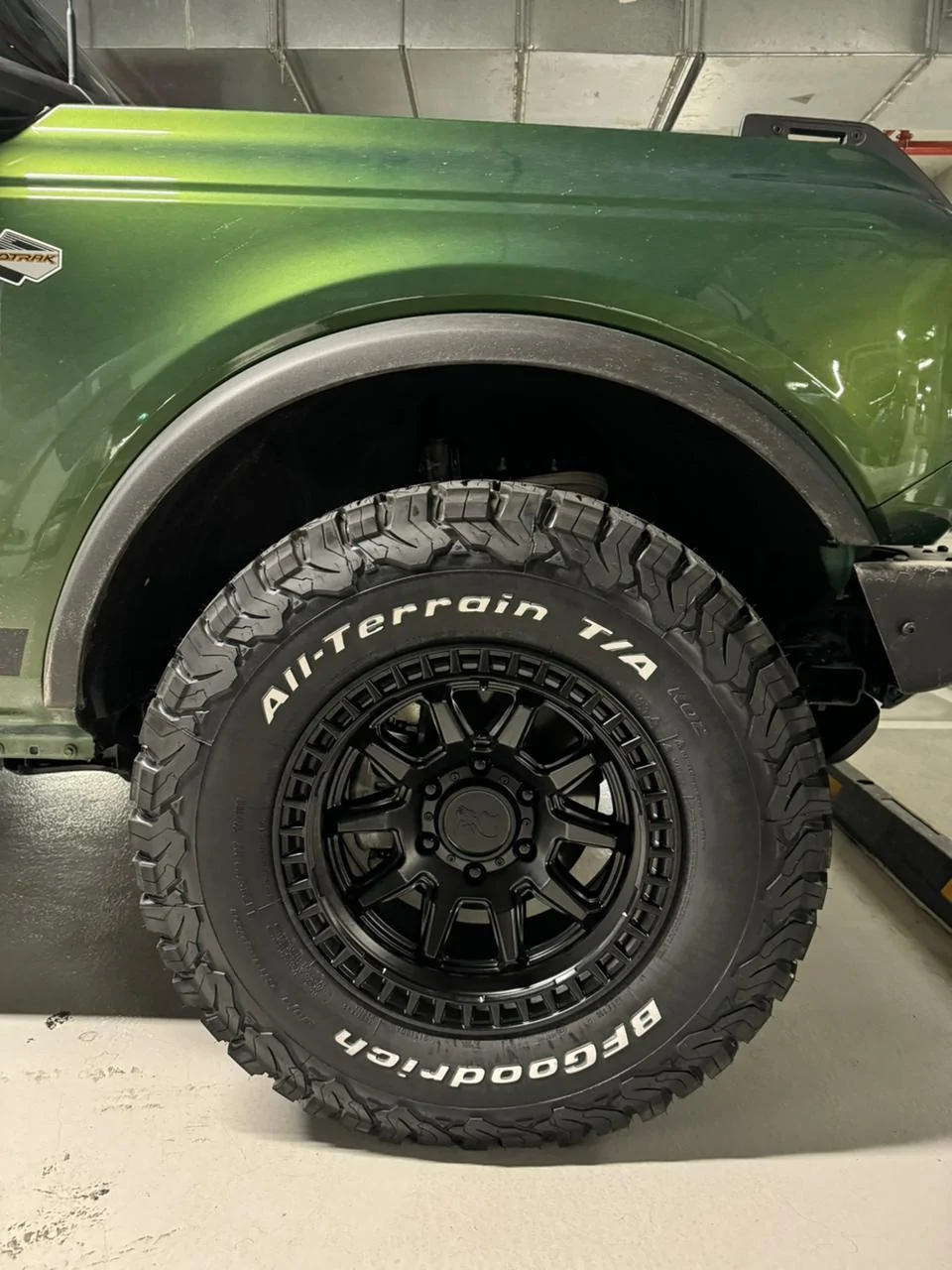 Ford Bronco Hello Everyone WhatsApp Image 2023-11-17 at 12.49.03 PM
