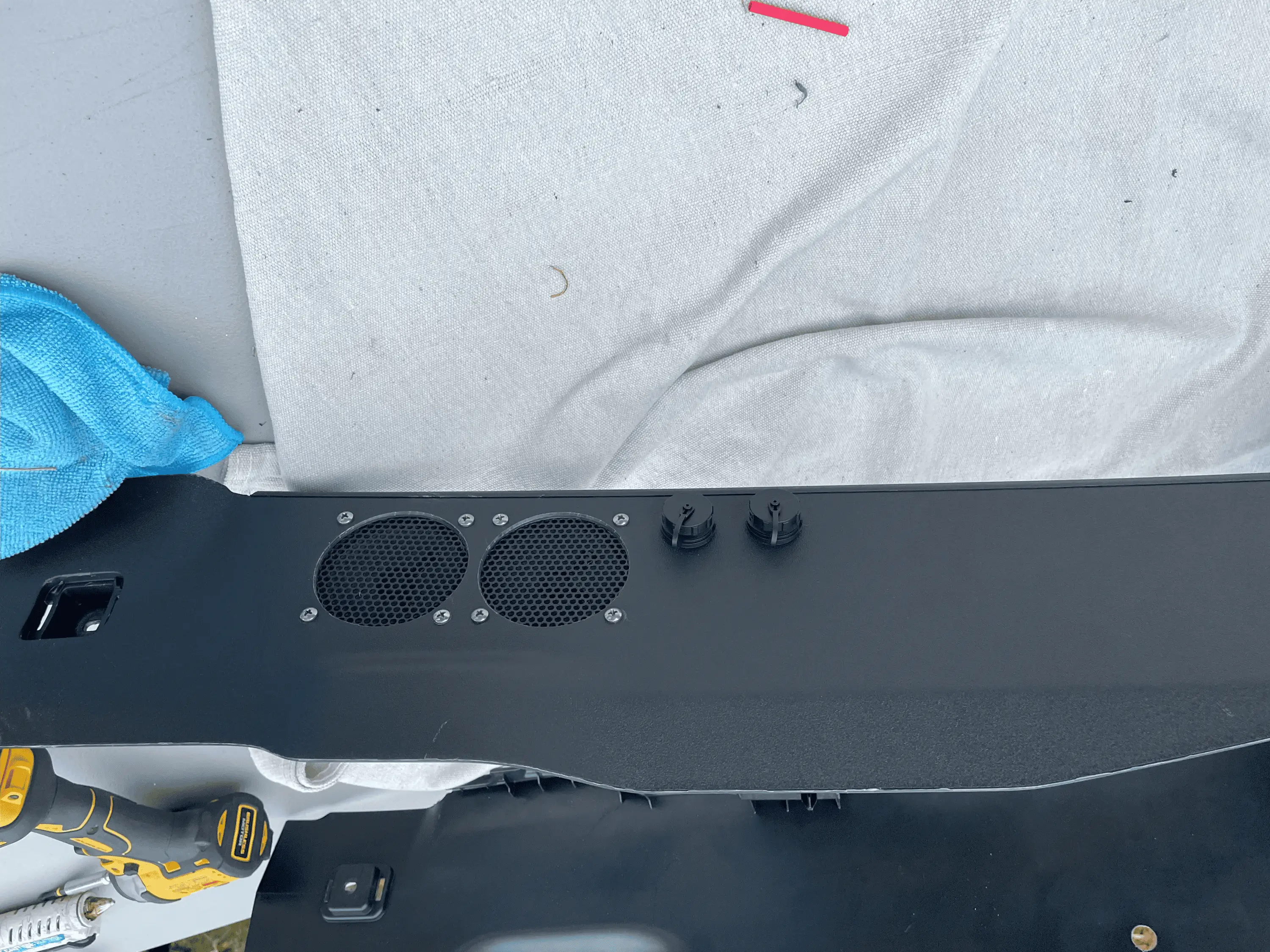 Ford Bronco Super Clean GMRS Radio Install! 1700239931626