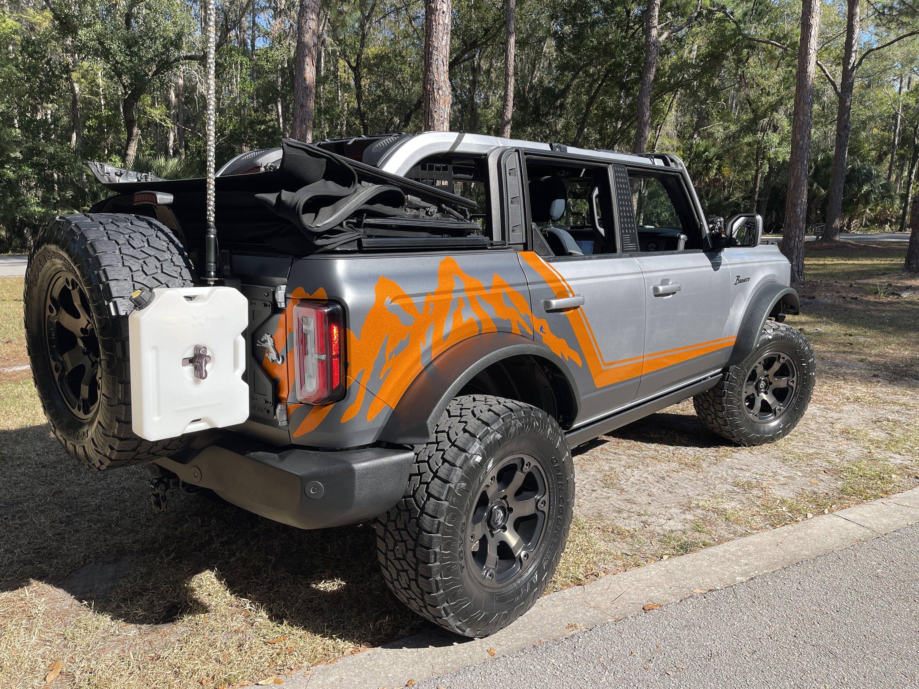 Ford Bronco Show me your Bronco - Graphics / Decals / Wrapped Edition IMG_3139