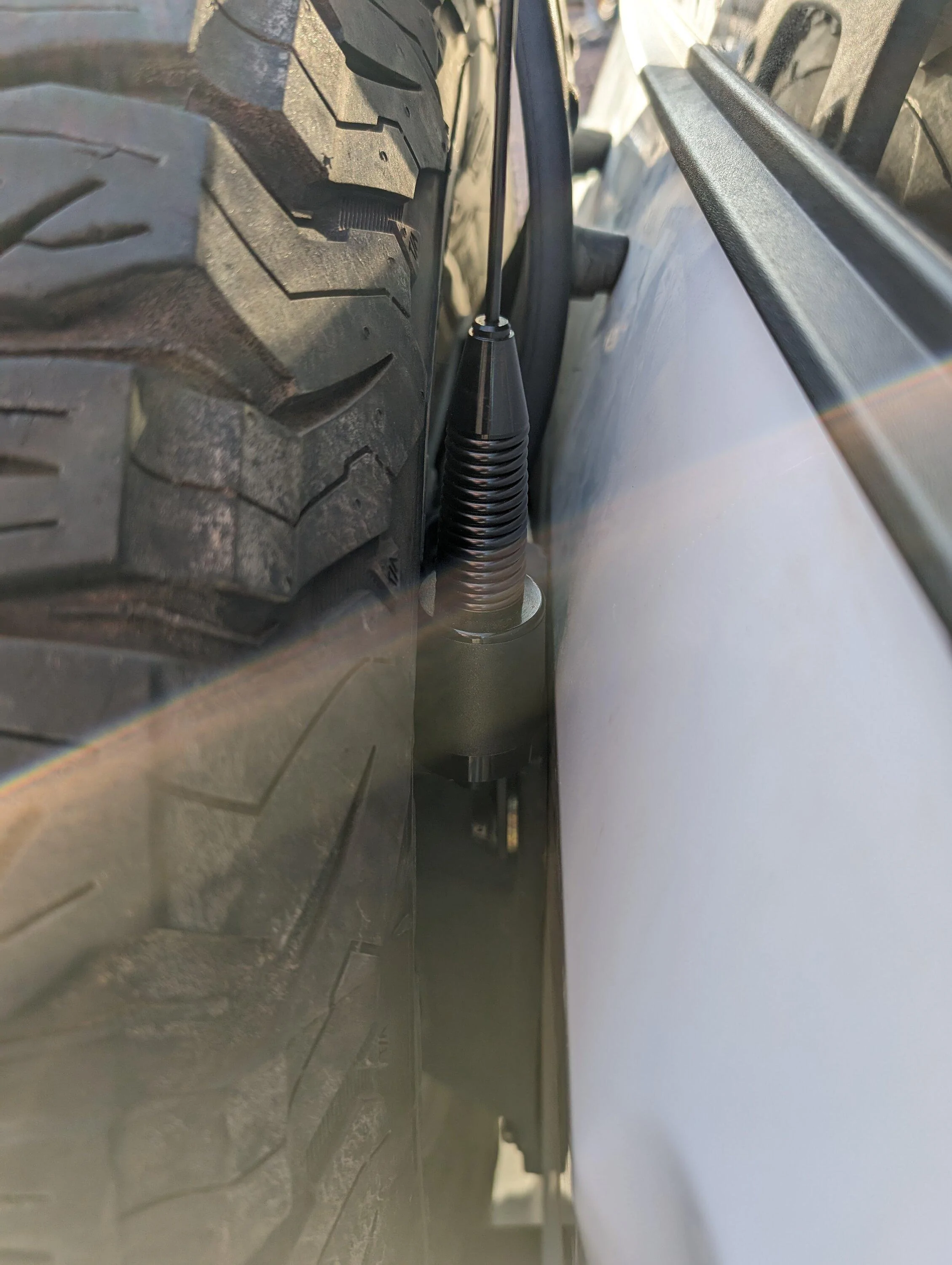 Ford Bronco MTX575 install. 1000003349