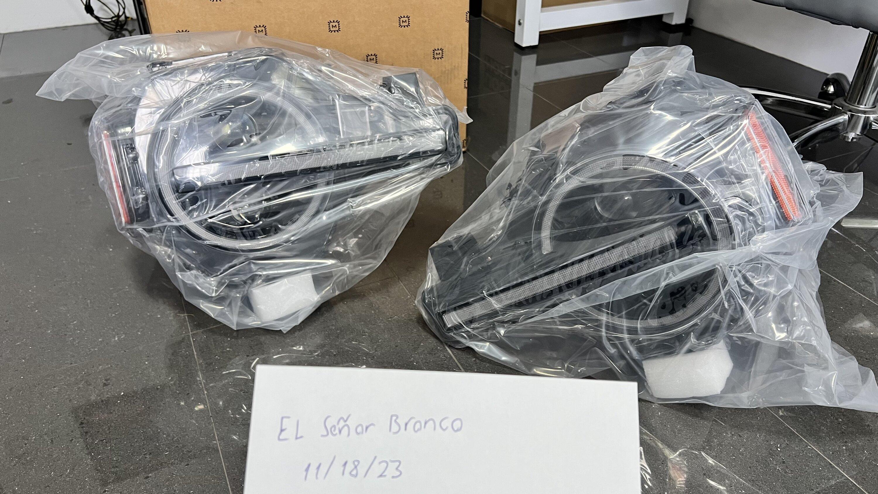 Ford Bronco WTS: Morimoto XRGB Headlights IMG_1984