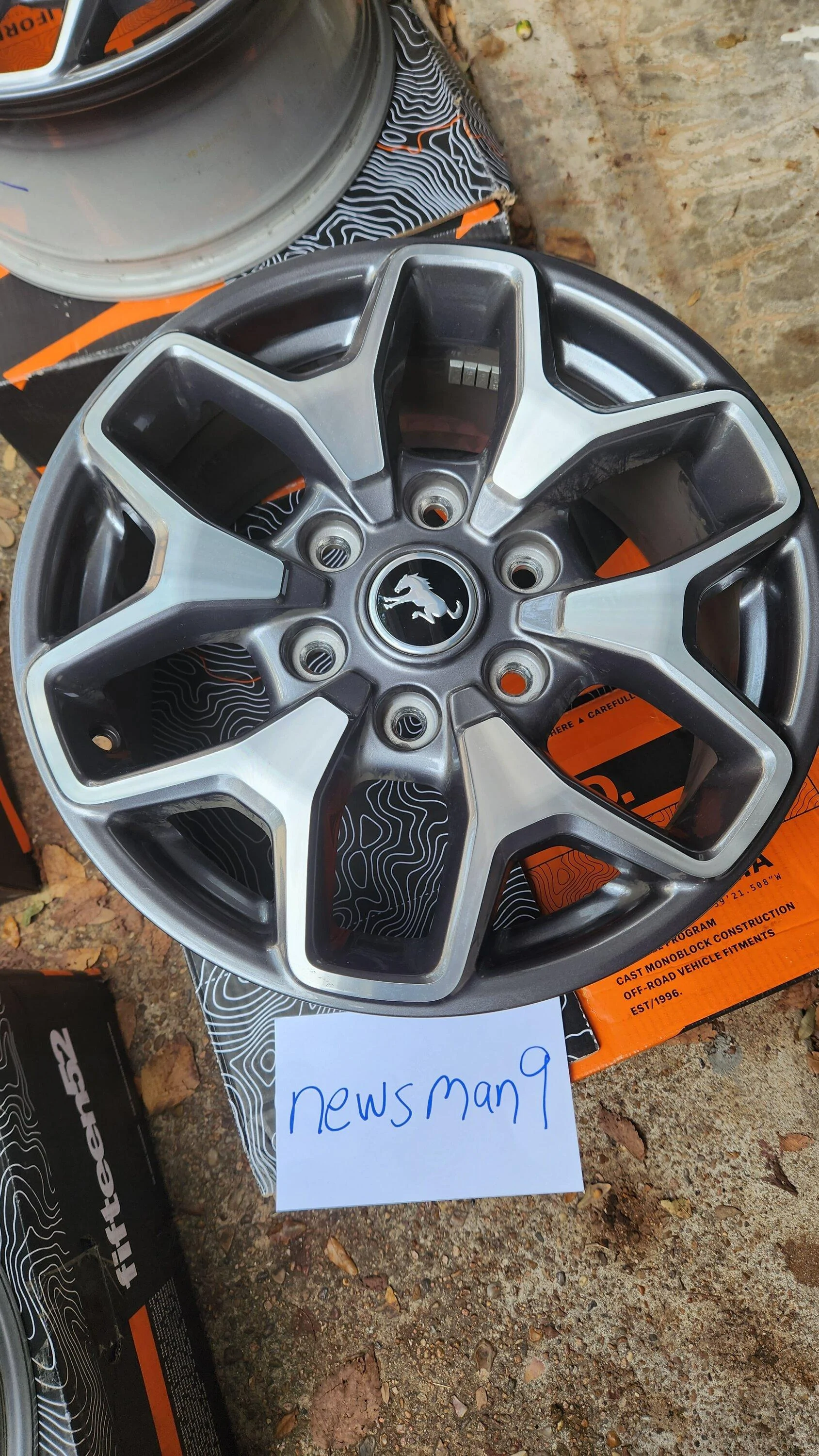 Ford Bronco Five non-SAS stock Badlands wheels 20231119_094449