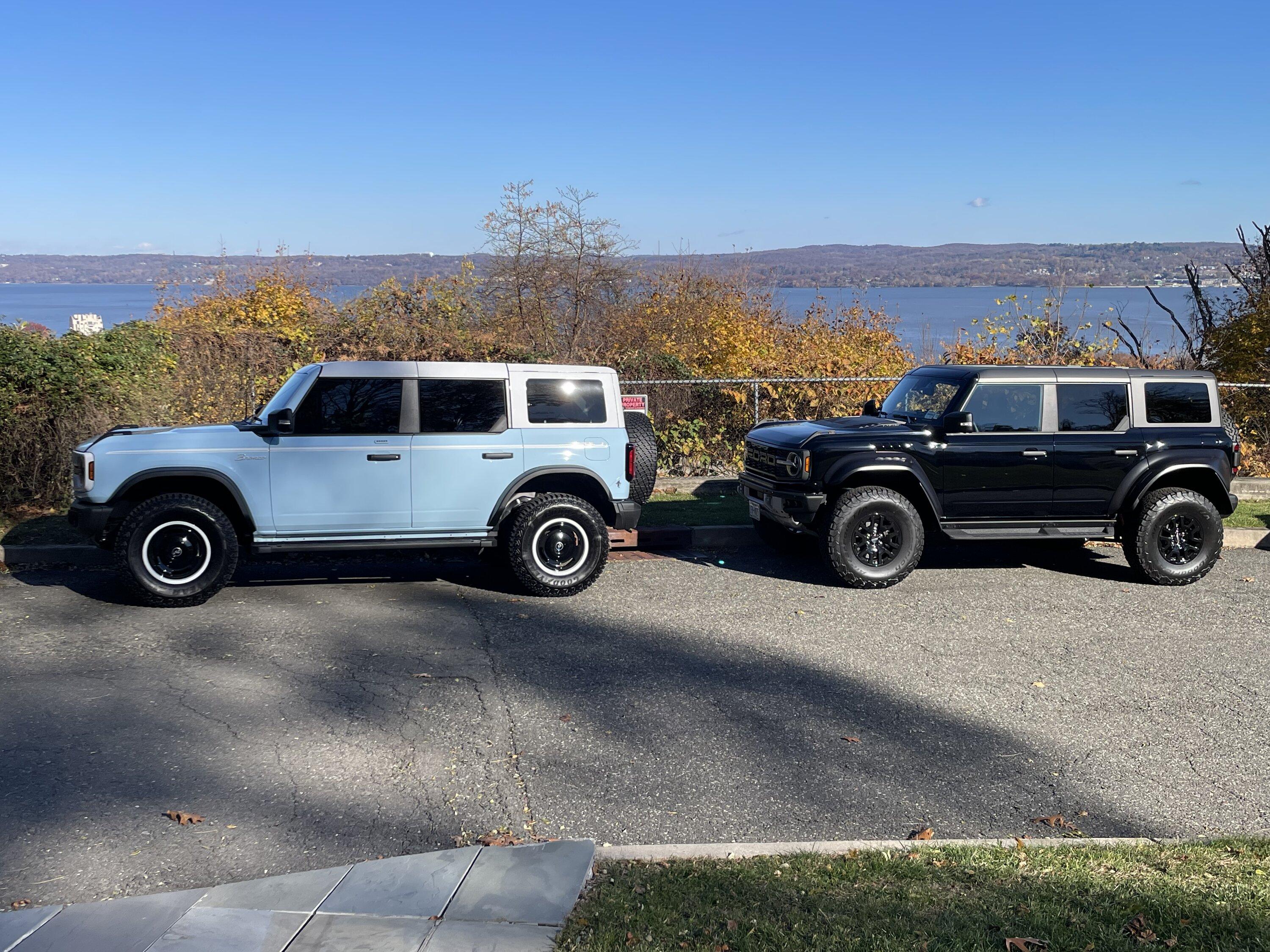 Ford Bronco Post your. Heritage Limited pics IMG_5119