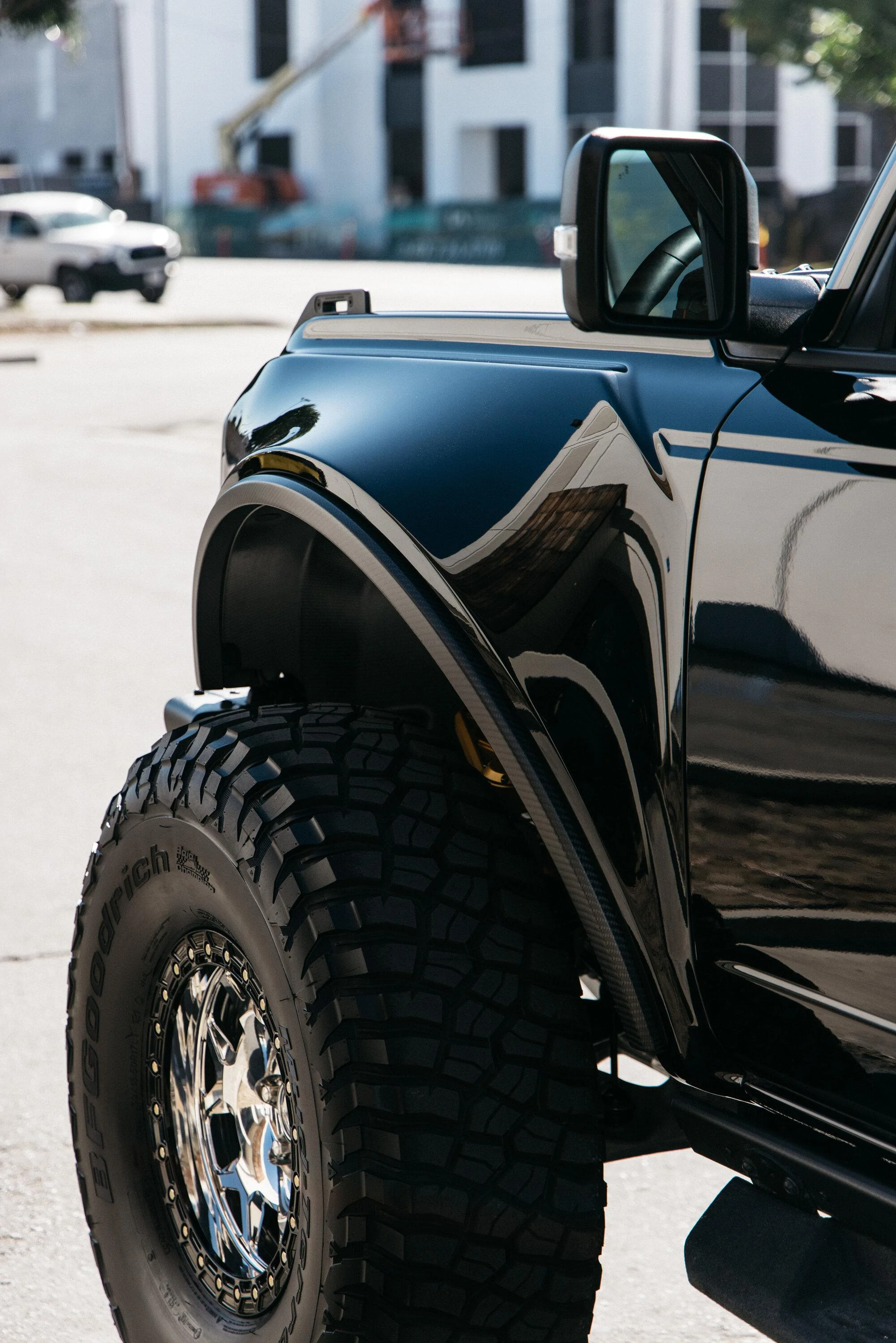 Ford Bronco Bronco Raptor with APG Carbon Body System on 39" KM3's IMG_3051