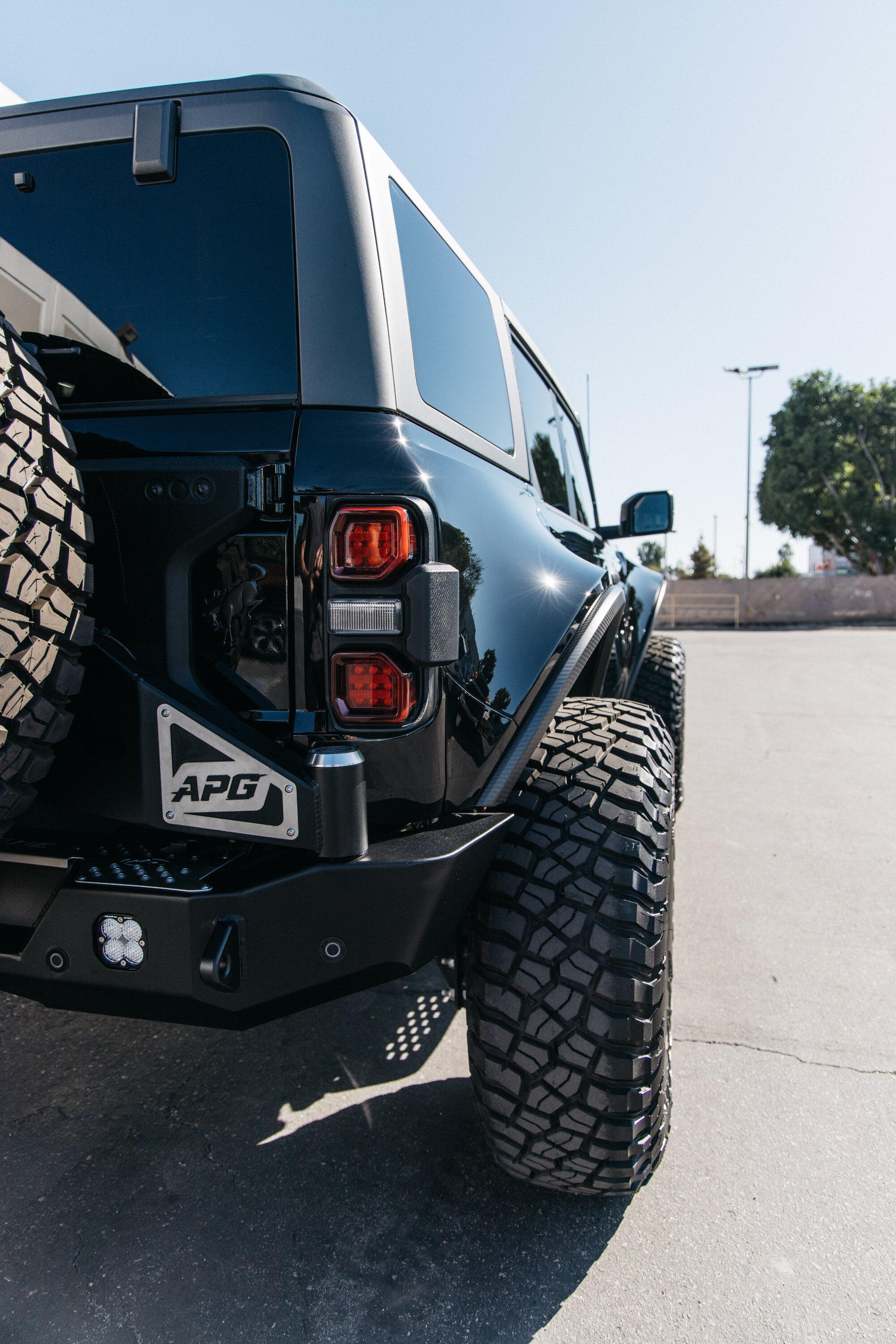 Ford Bronco Bronco Raptor with APG Carbon Body System on 39" KM3's IMG_3071