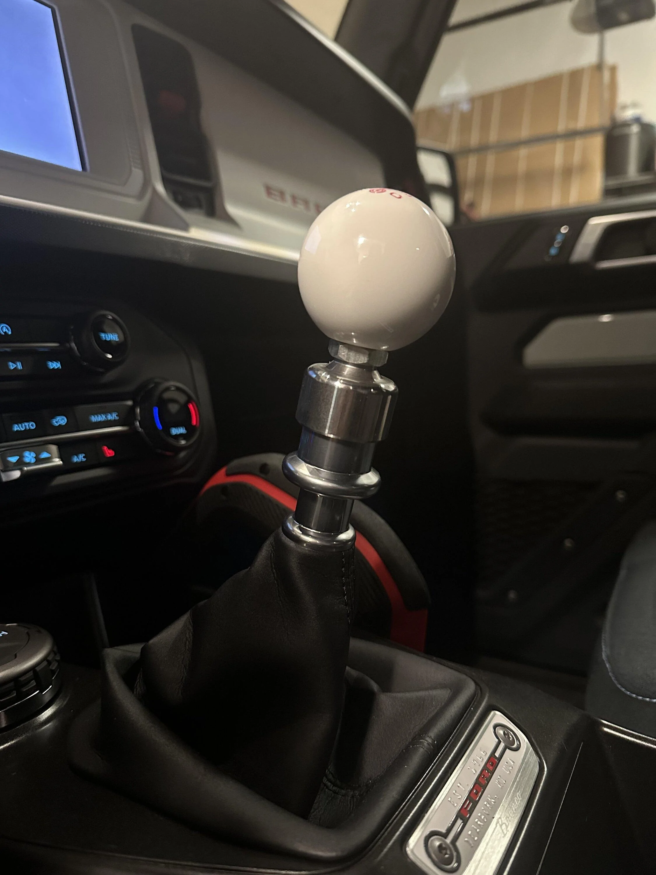 Ford Bronco 7spd weighted shift knob?? IMG_0428