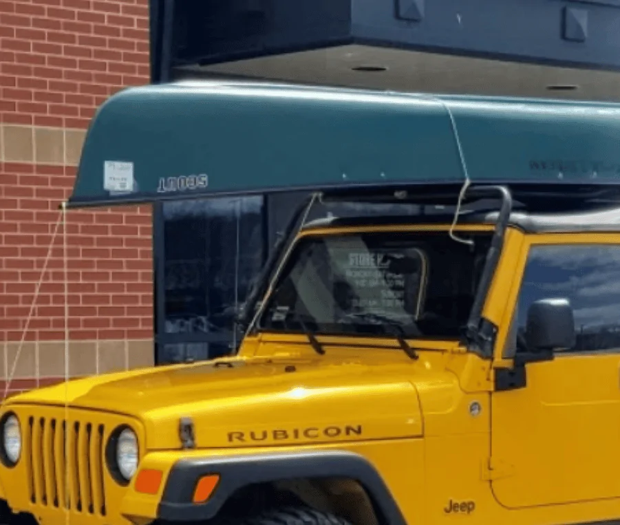 Ford Bronco Can somebody make a  simple front rack that doesn't impede the softop? 1700606924932