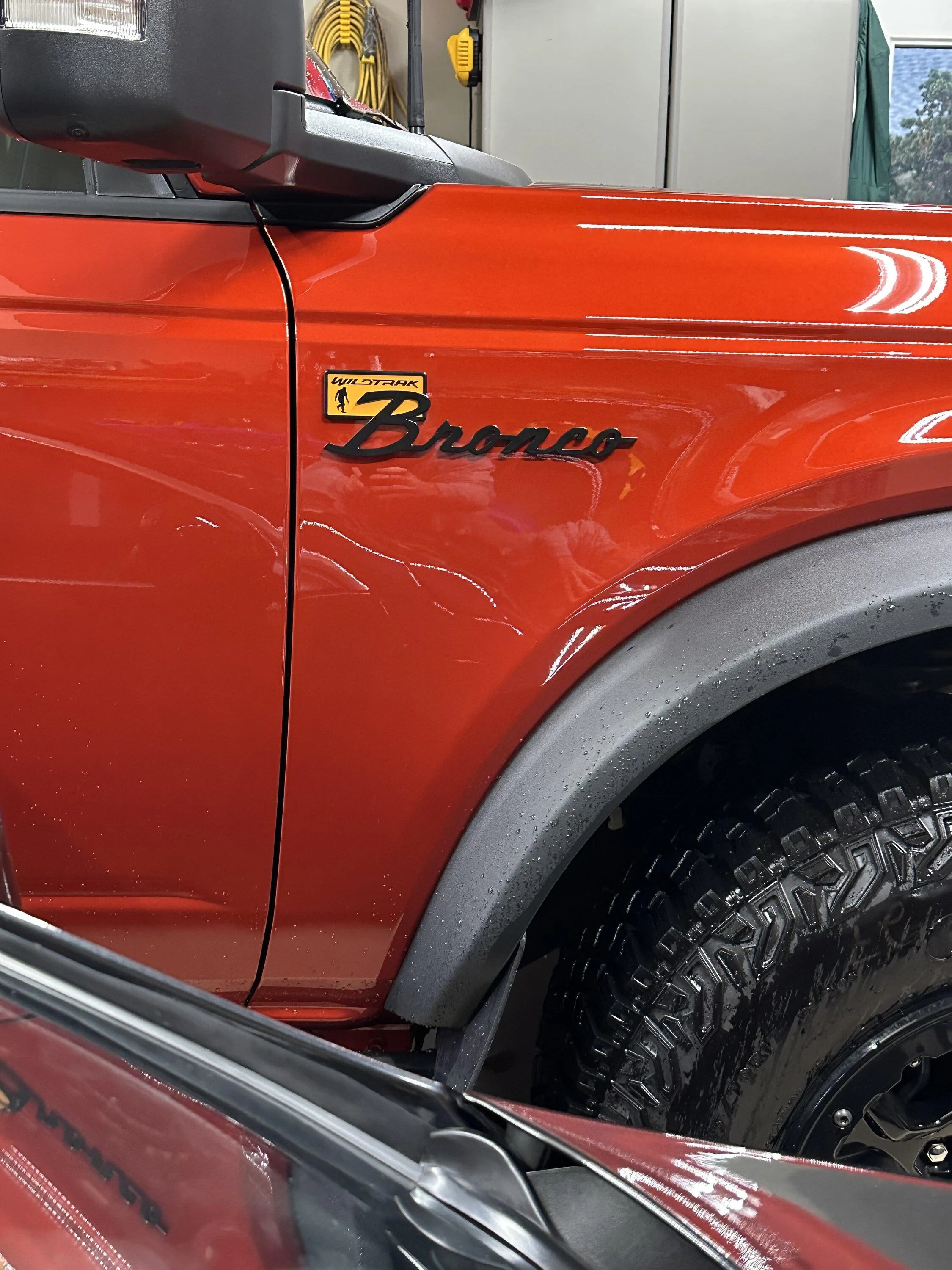 Ford Bronco Who makes best quality Bronco script badges? IMG_3293