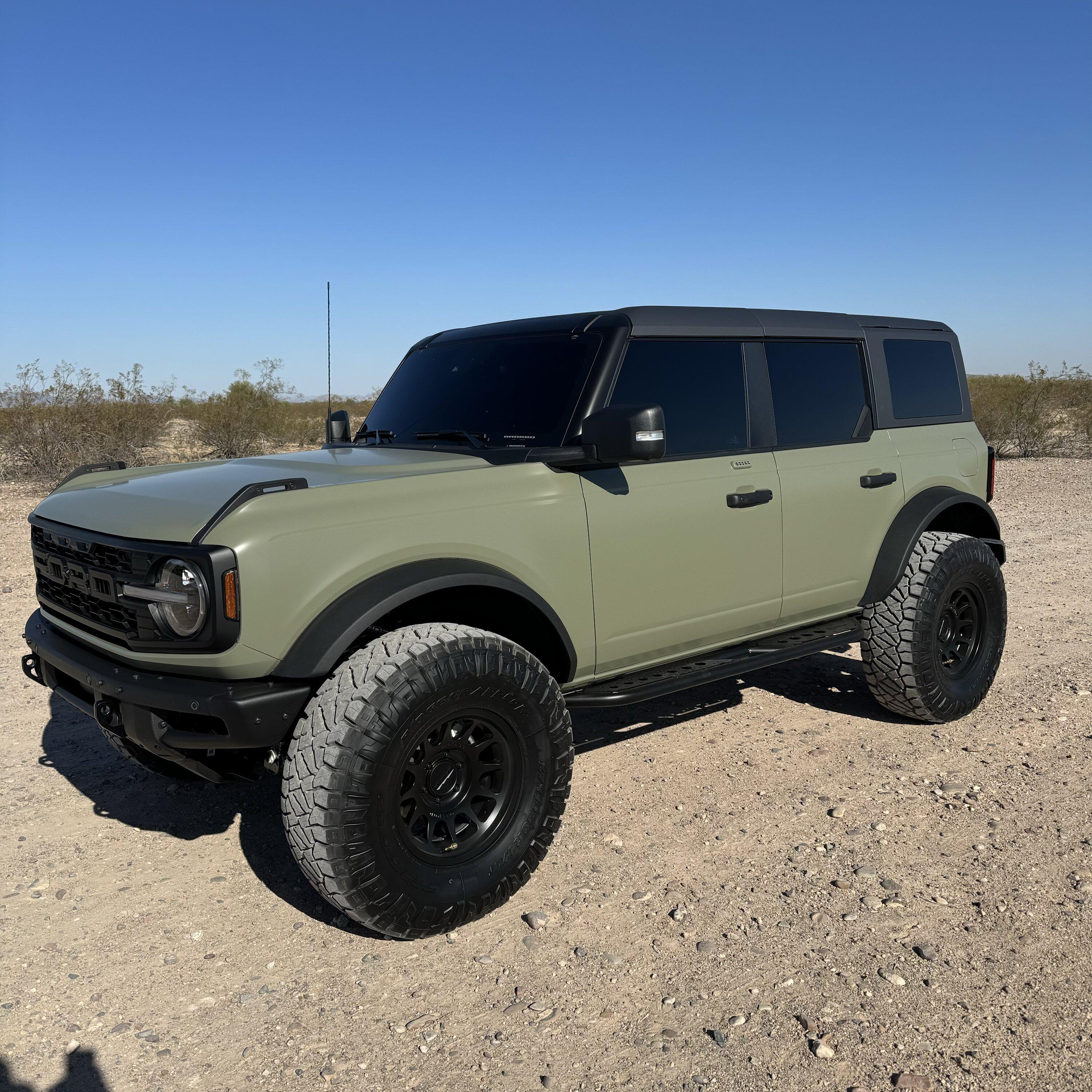 Ford Bronco Baja Designs Linkable light bar IMG_4743