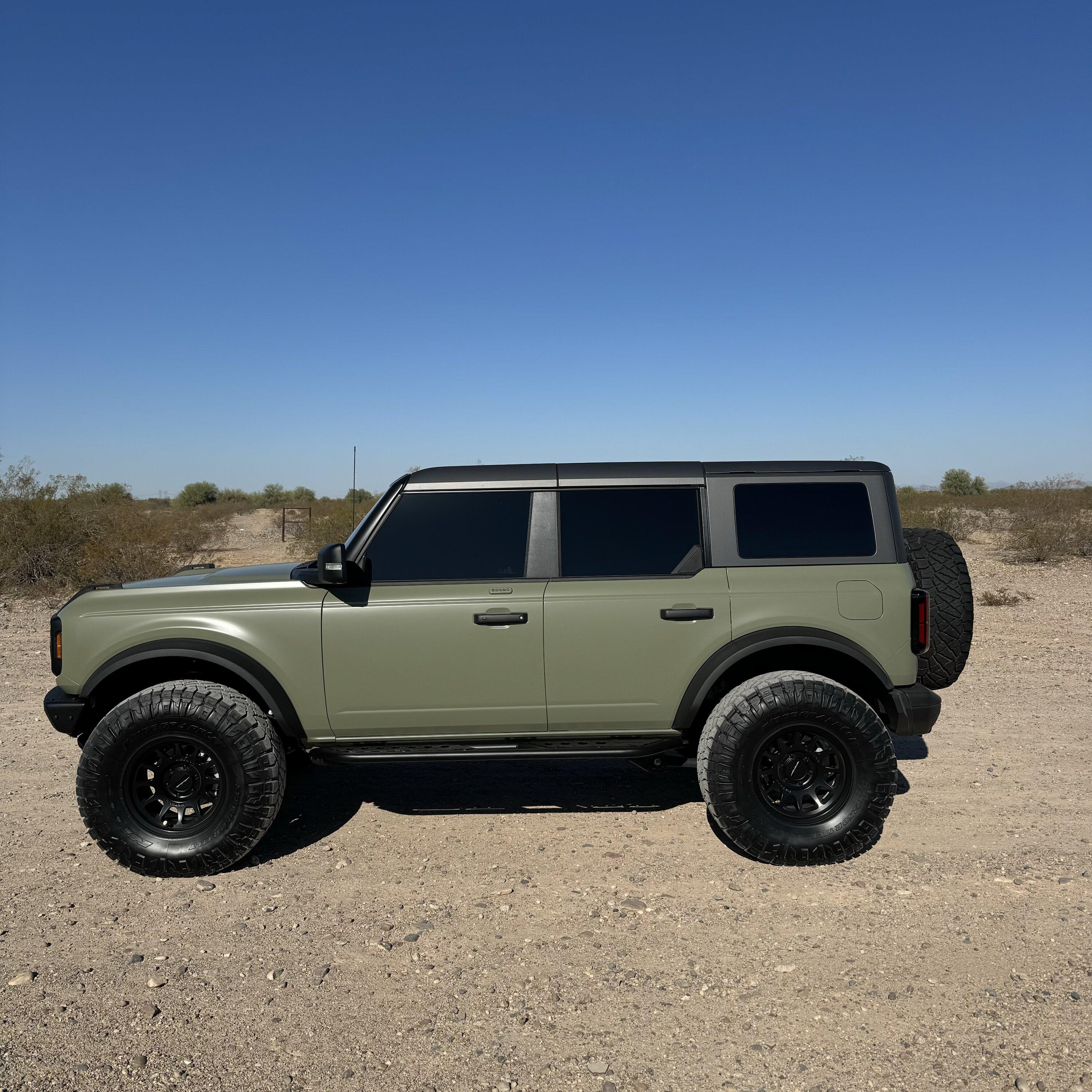 Ford Bronco Baja Designs Linkable light bar IMG_4744