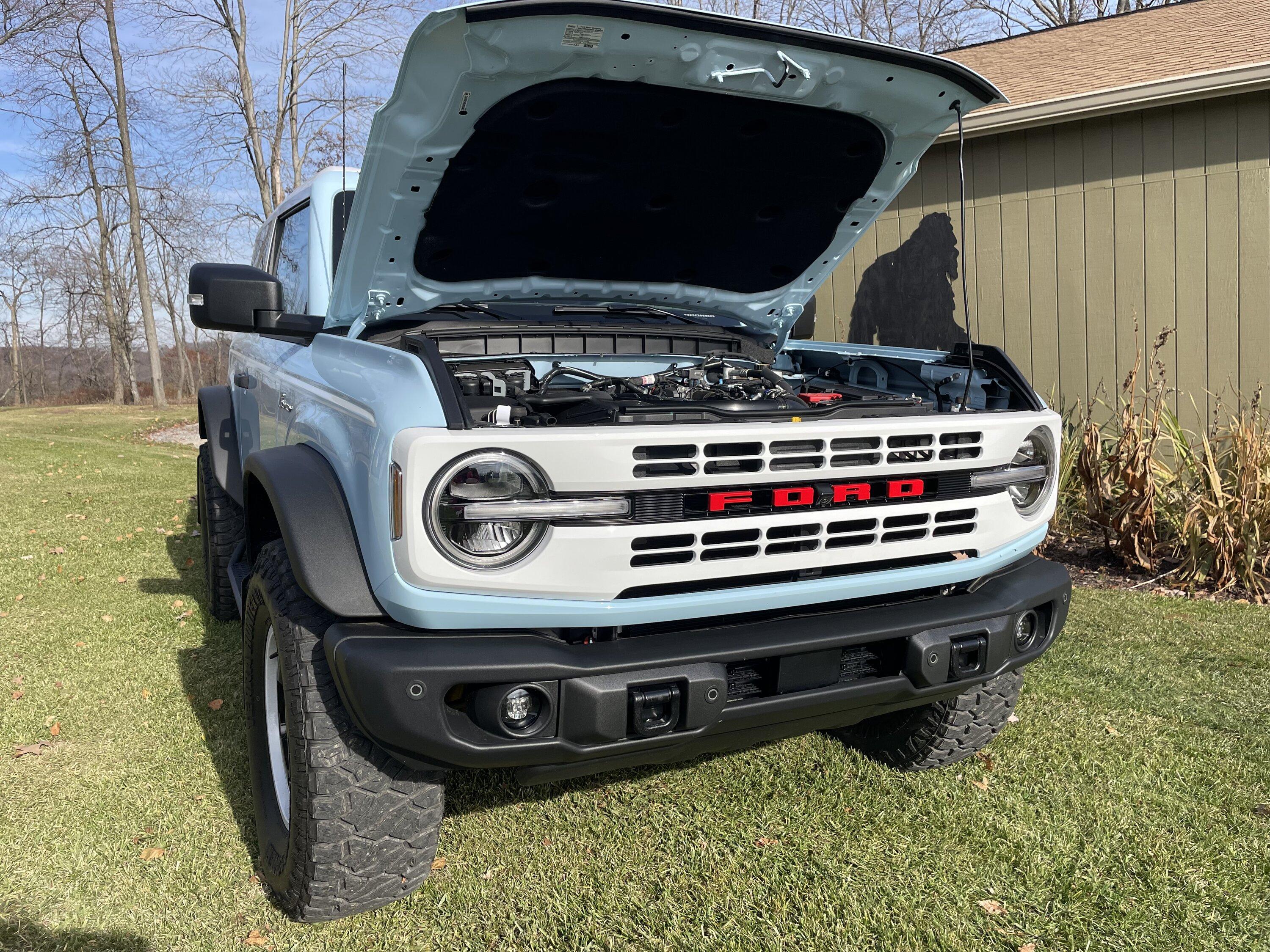 Ford Bronco Heritage edition 2 door bronco limited 72185256444__89F7A11E-7E29-4F5F-8557-12A520F92480