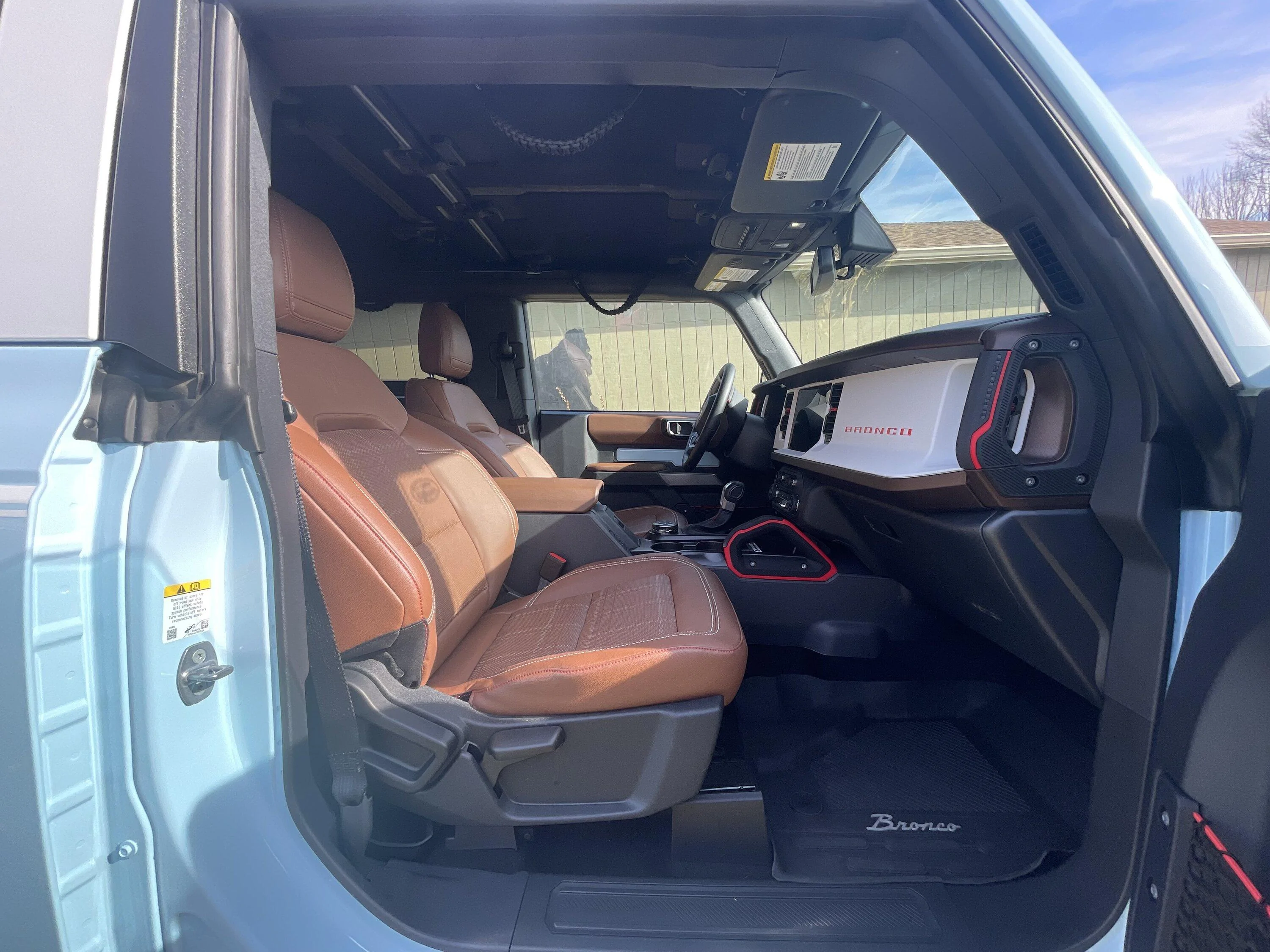 Ford Bronco Heritage edition 2 door bronco limited 72185142741__BE7E97B6-D4EB-4A71-9064-7DA2DDDCD30C