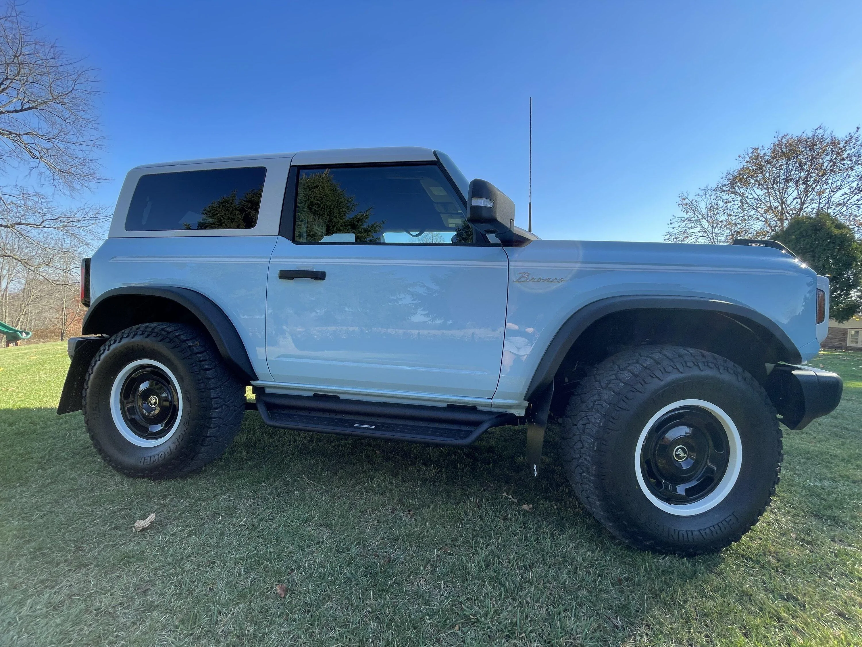 Ford Bronco Heritage edition 2 door bronco limited IMG_6831