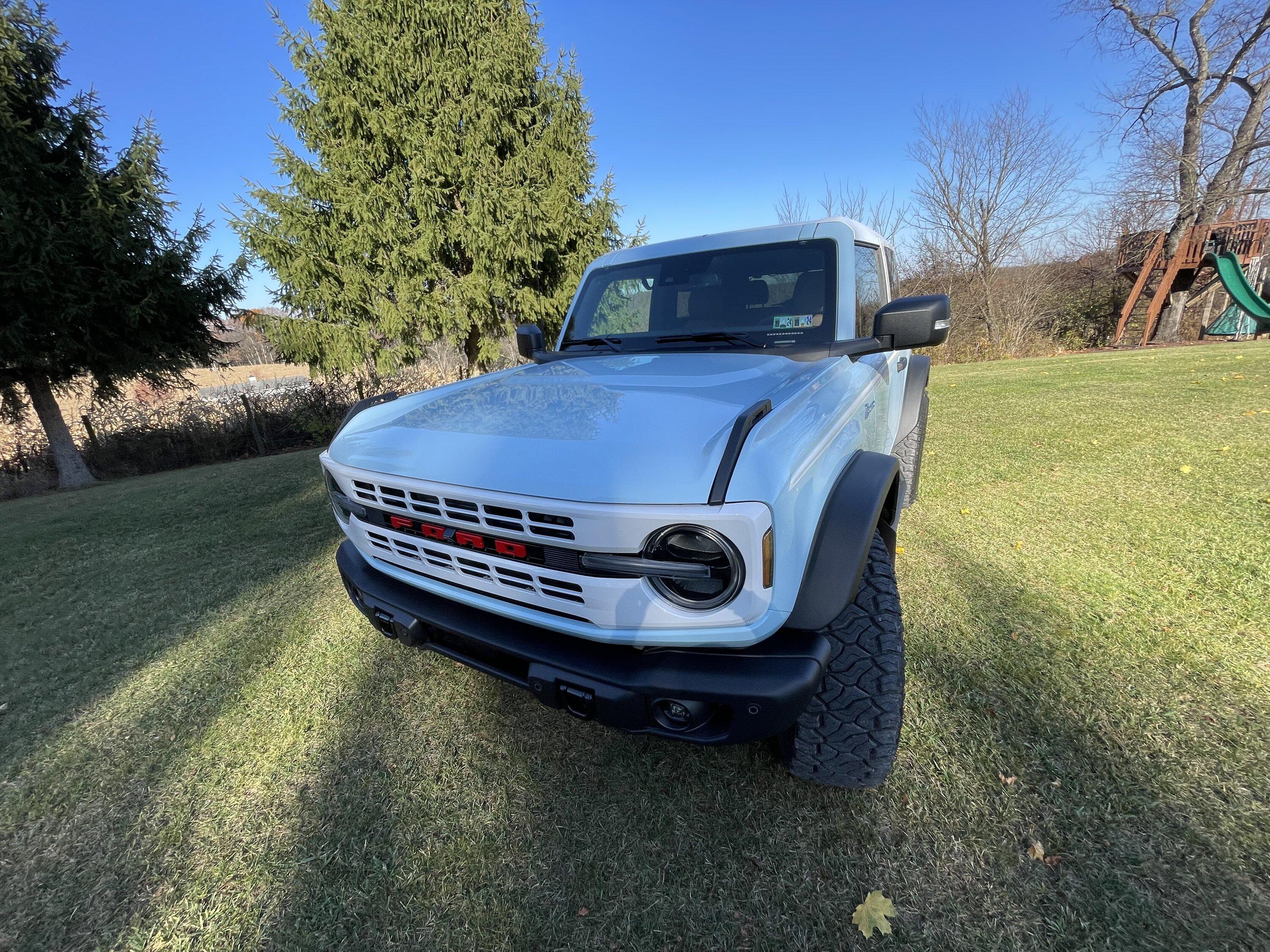 Ford Bronco Heritage edition 2 door bronco limited IMG_6828