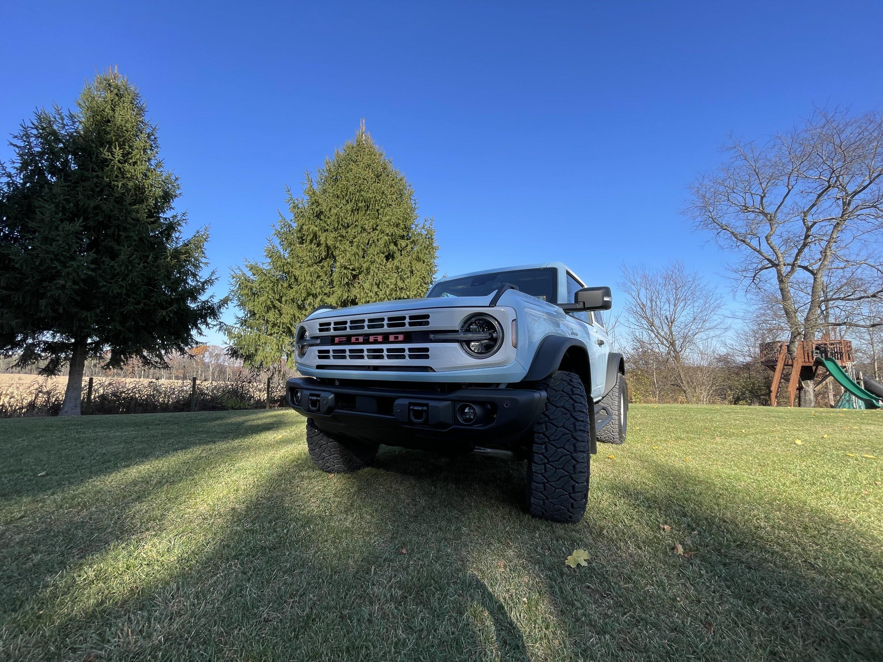 Ford Bronco Heritage edition 2 door bronco limited IMG_6827