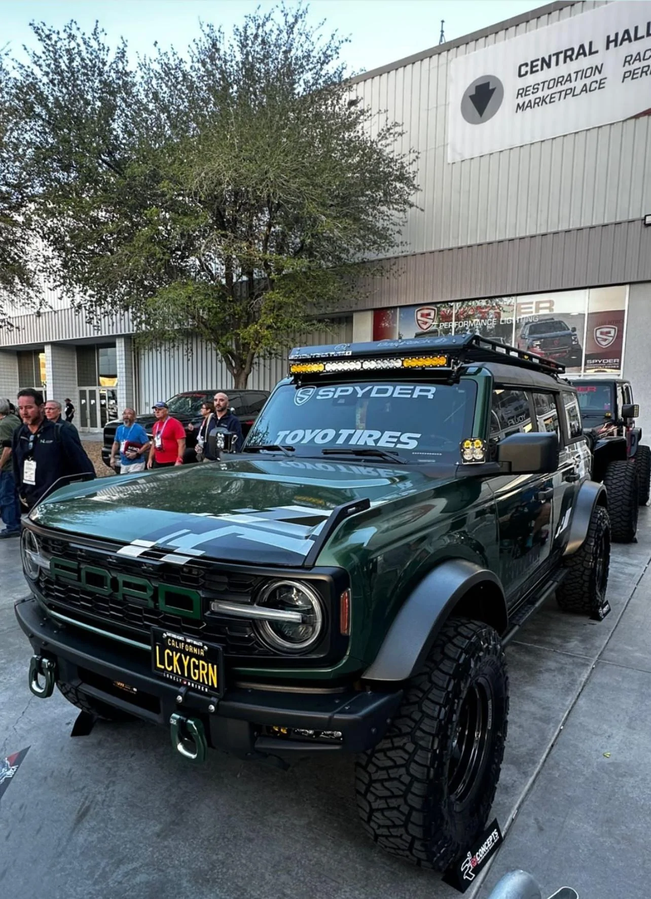 Ford Bronco Can we start a 2023 SEMA thread? IMG_4708