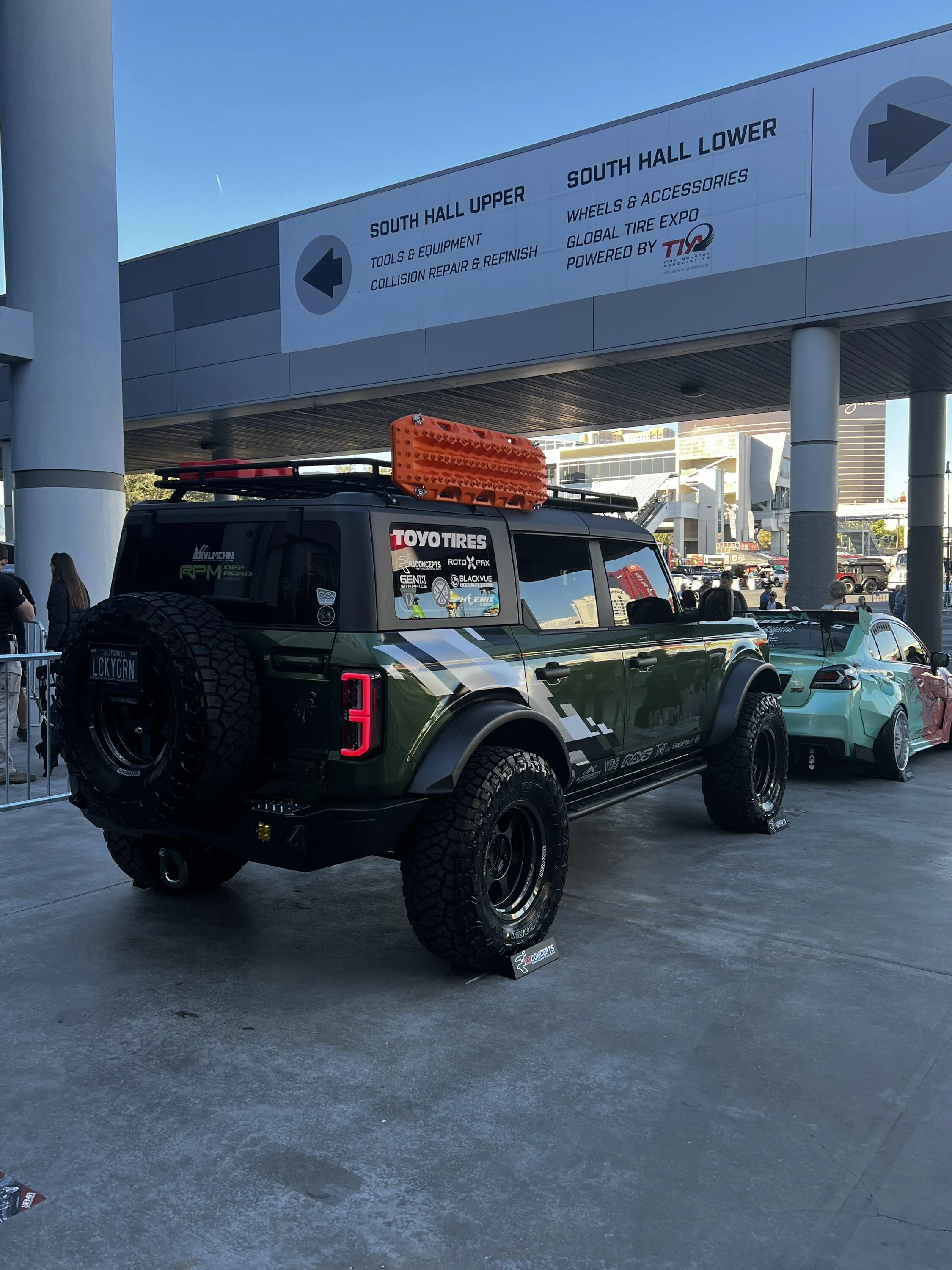 Ford Bronco Can we start a 2023 SEMA thread? IMG_4629