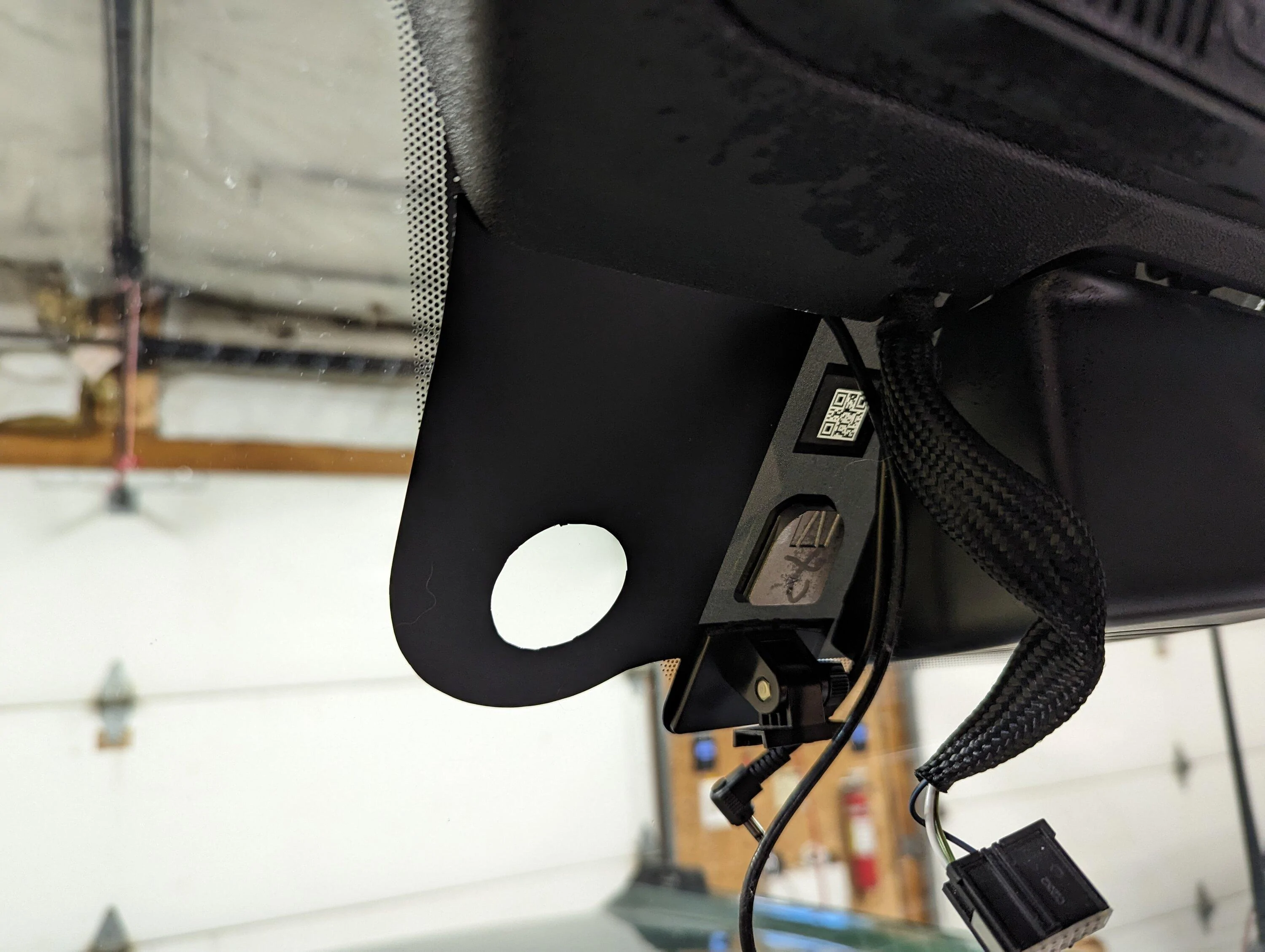 Ford Bronco [Done] Rain-Sensing Wipers Installed PXL_20231125_220559772.MP
