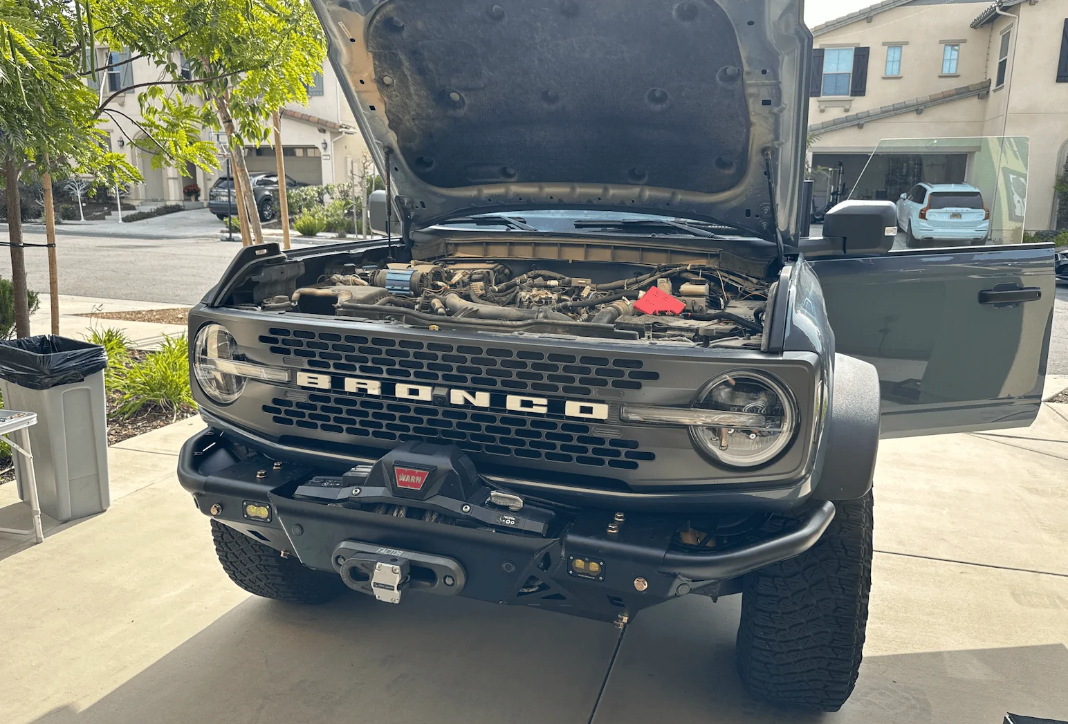 Ford Bronco MetalCloak + Warn EVO Install 1701103691910