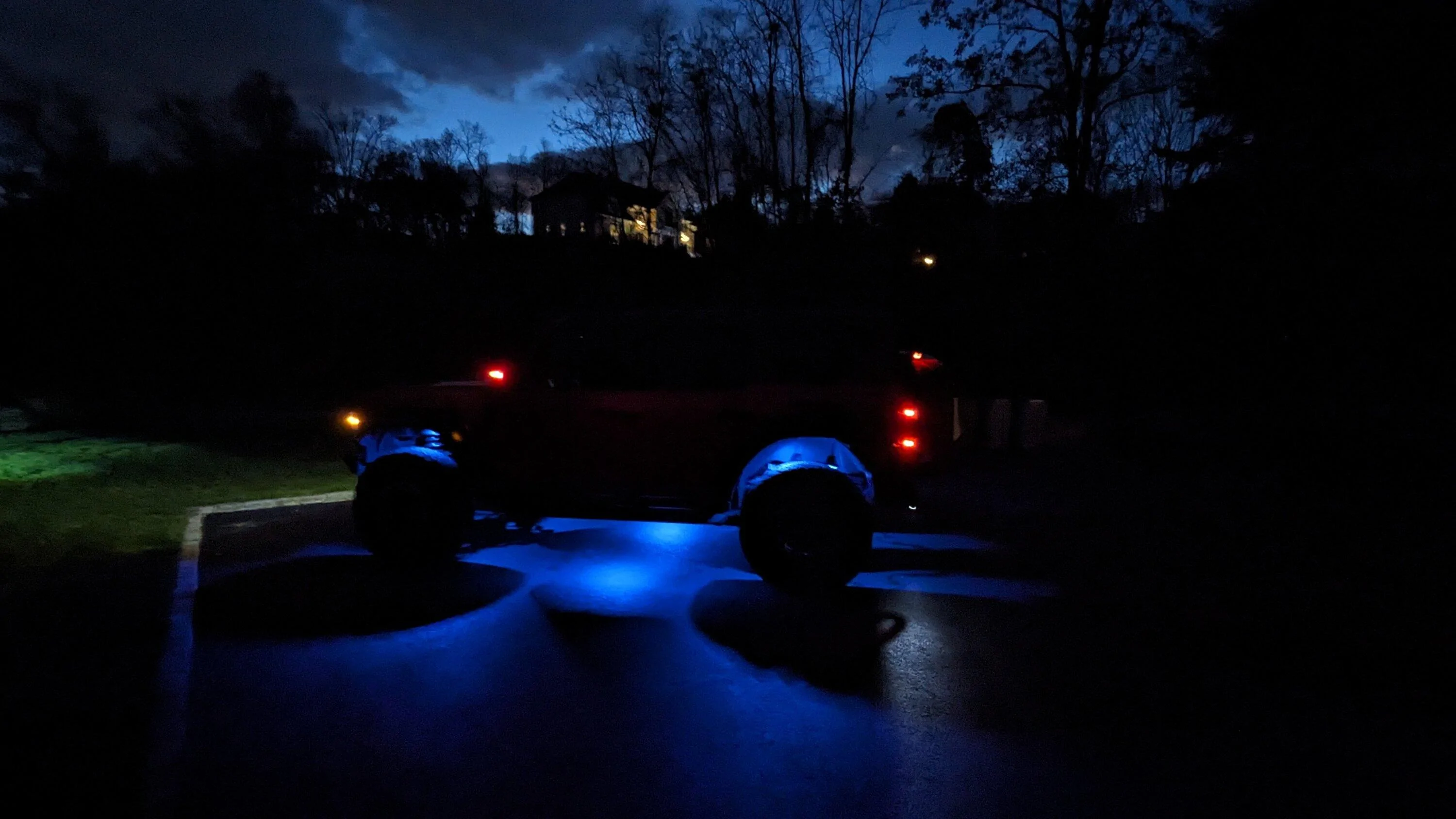 Ford Bronco KC Cyclone V2 Rock Lights installed PXL_20231127_220934399