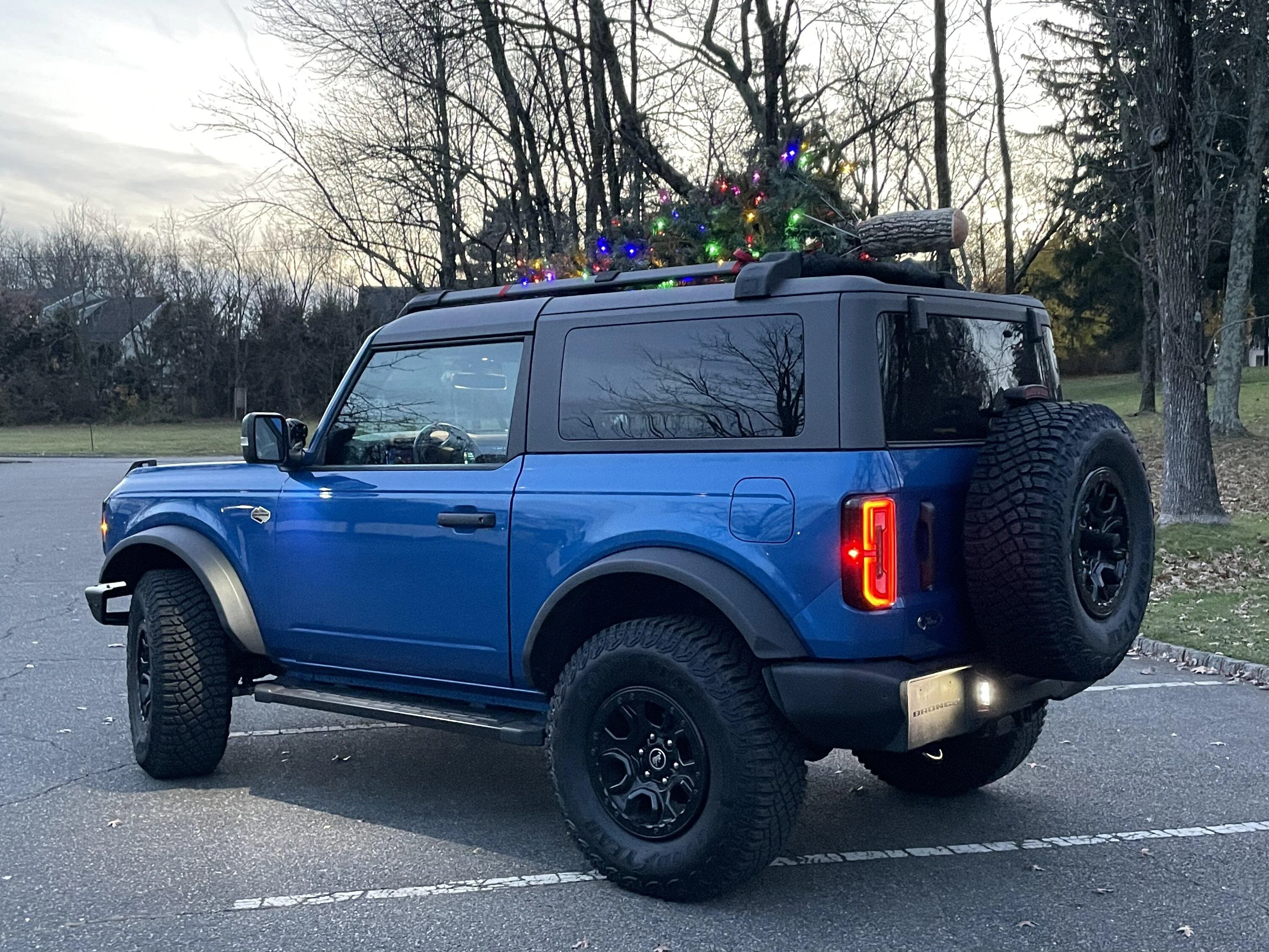 Ford Bronco It's Christmas Lights Time 🎄 Show Yours! 1DA36FDE-209B-459C-9D50-7D5ACF8E858E