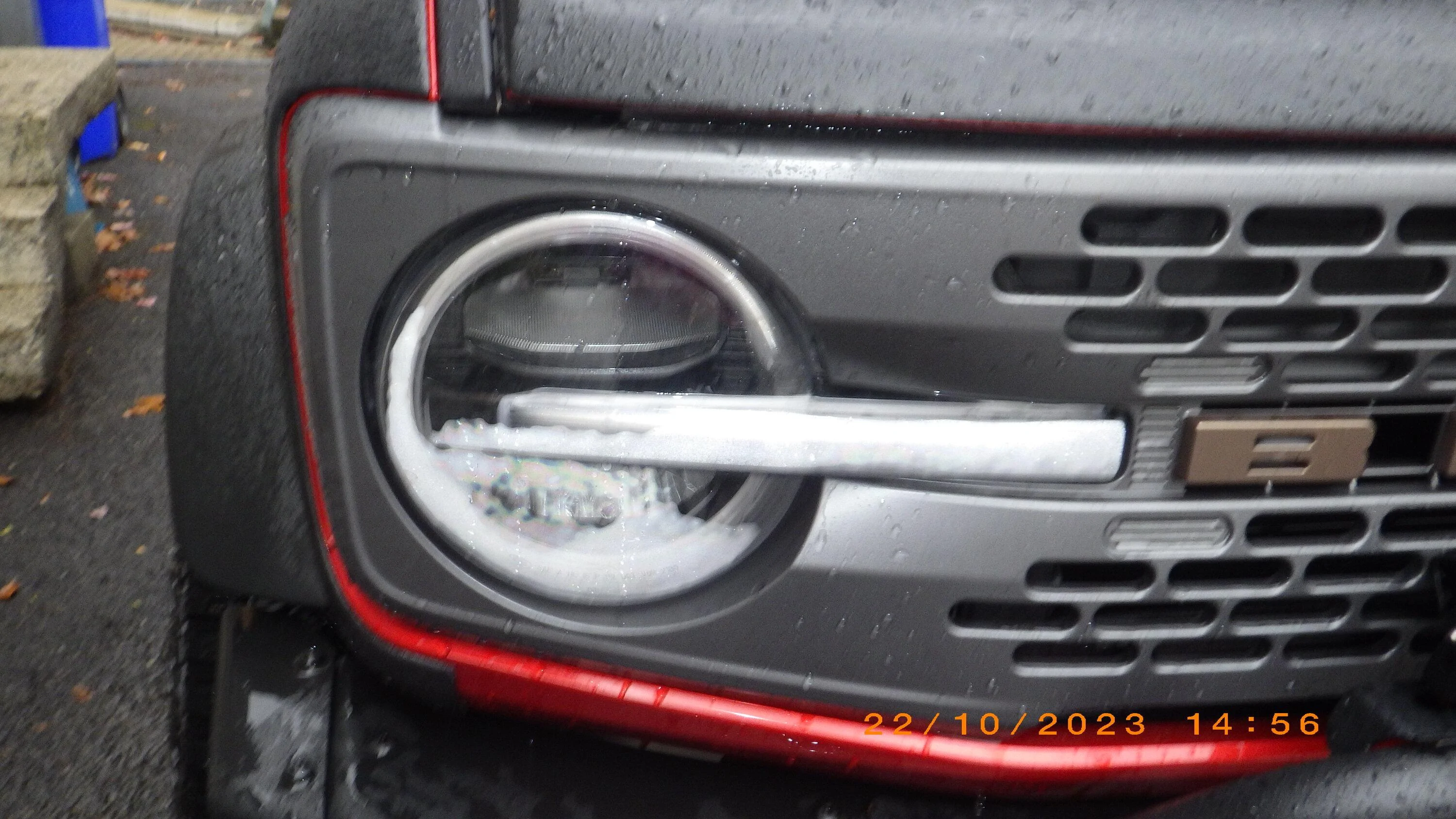Ford Bronco Condensation in headlights RIMG8197