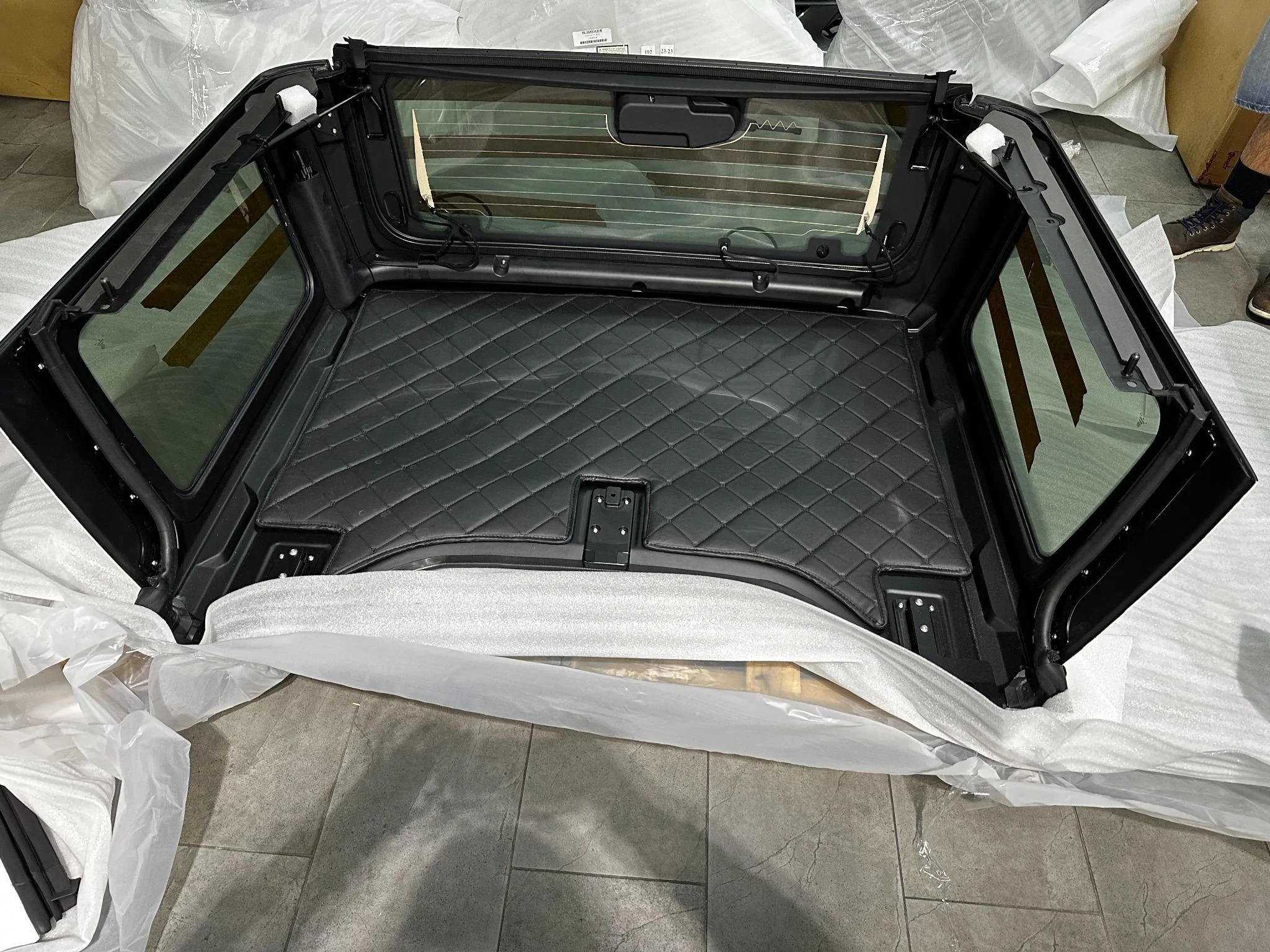Ford Bronco Anderson Composites white top delivered & installed photos! 123_1 4