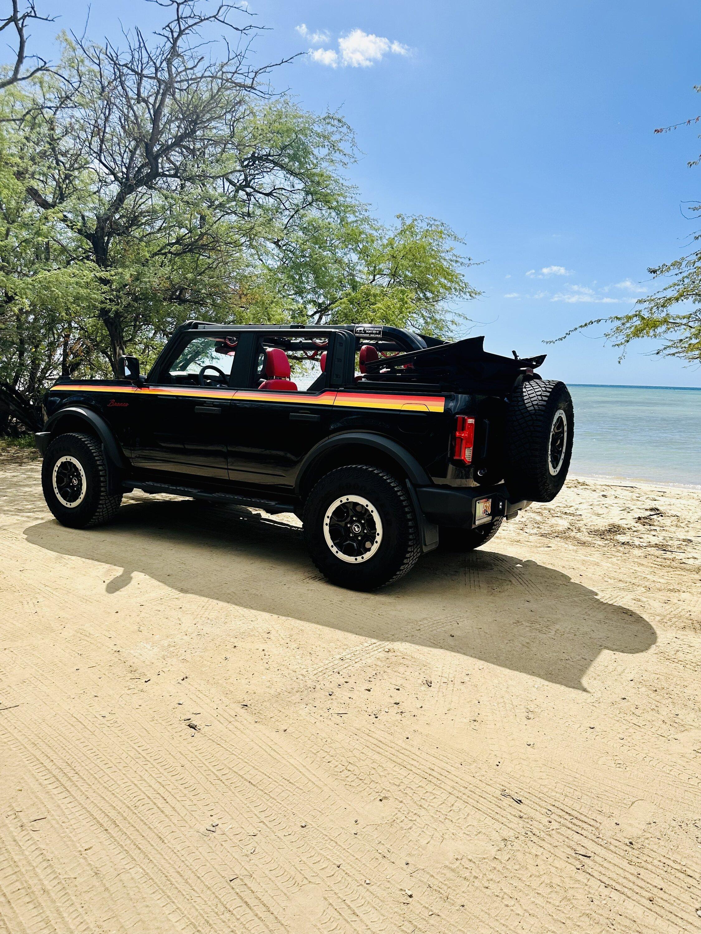 Ford Bronco SHADOW BLACK Bronco Club FullSizeRender