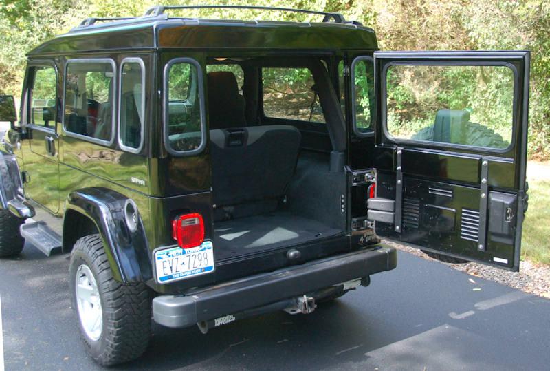 Ford Bronco A recovering Jeep guy here Final13