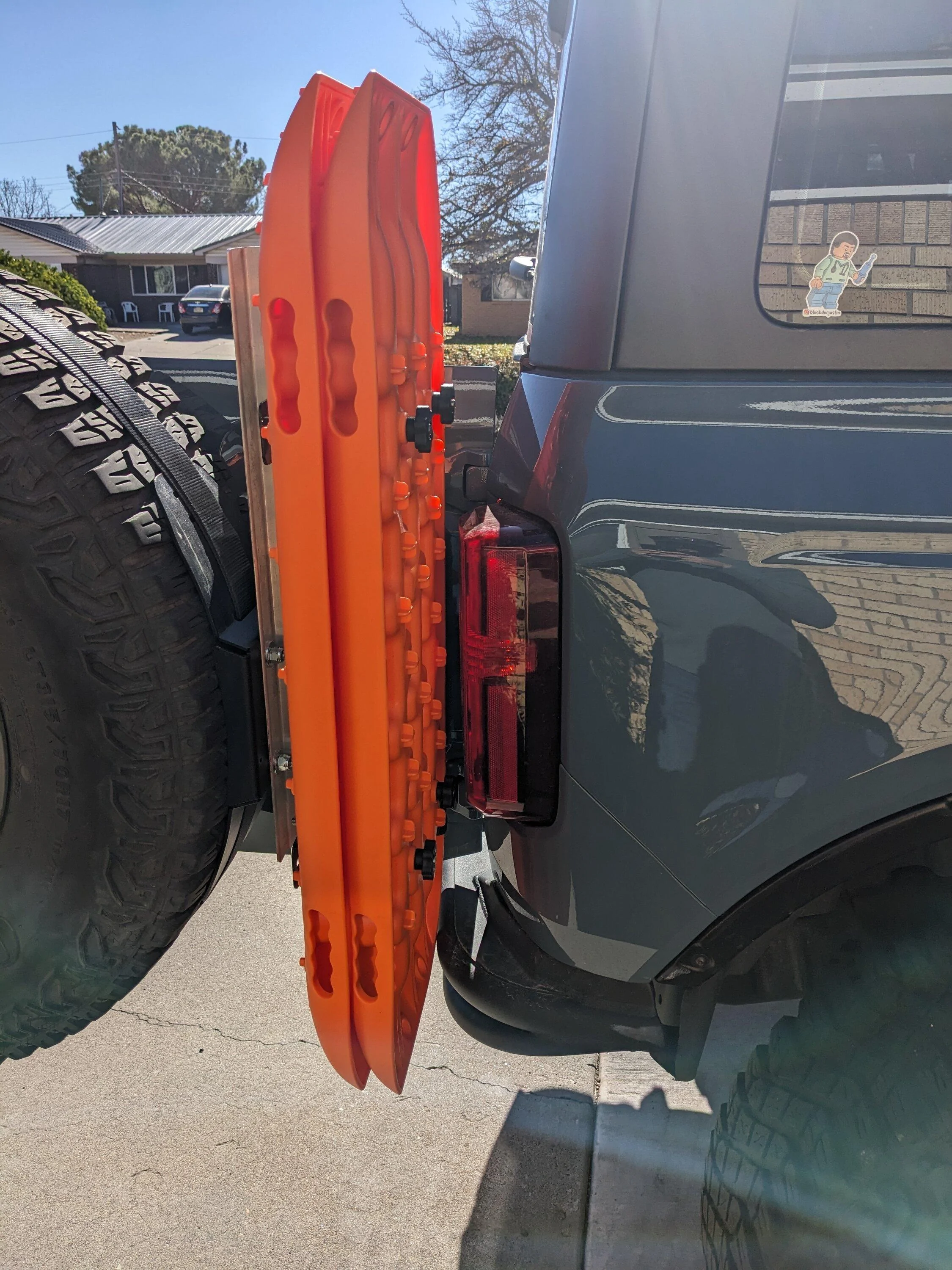 Ford Bronco How are you mounting your recovery boards PXL_20231126_184506318