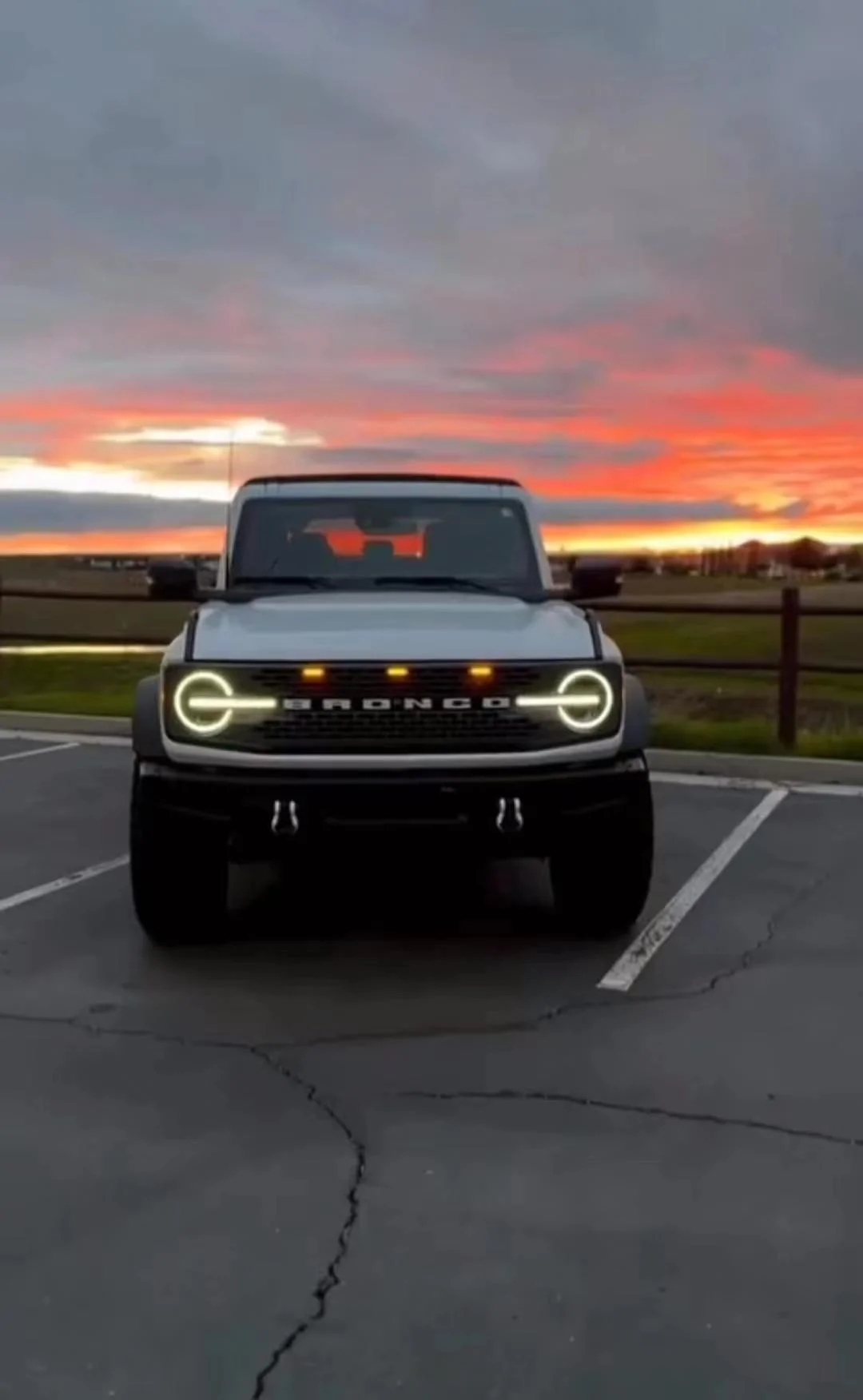 Ford Bronco Looking to buy first Bronco! _20231114165914