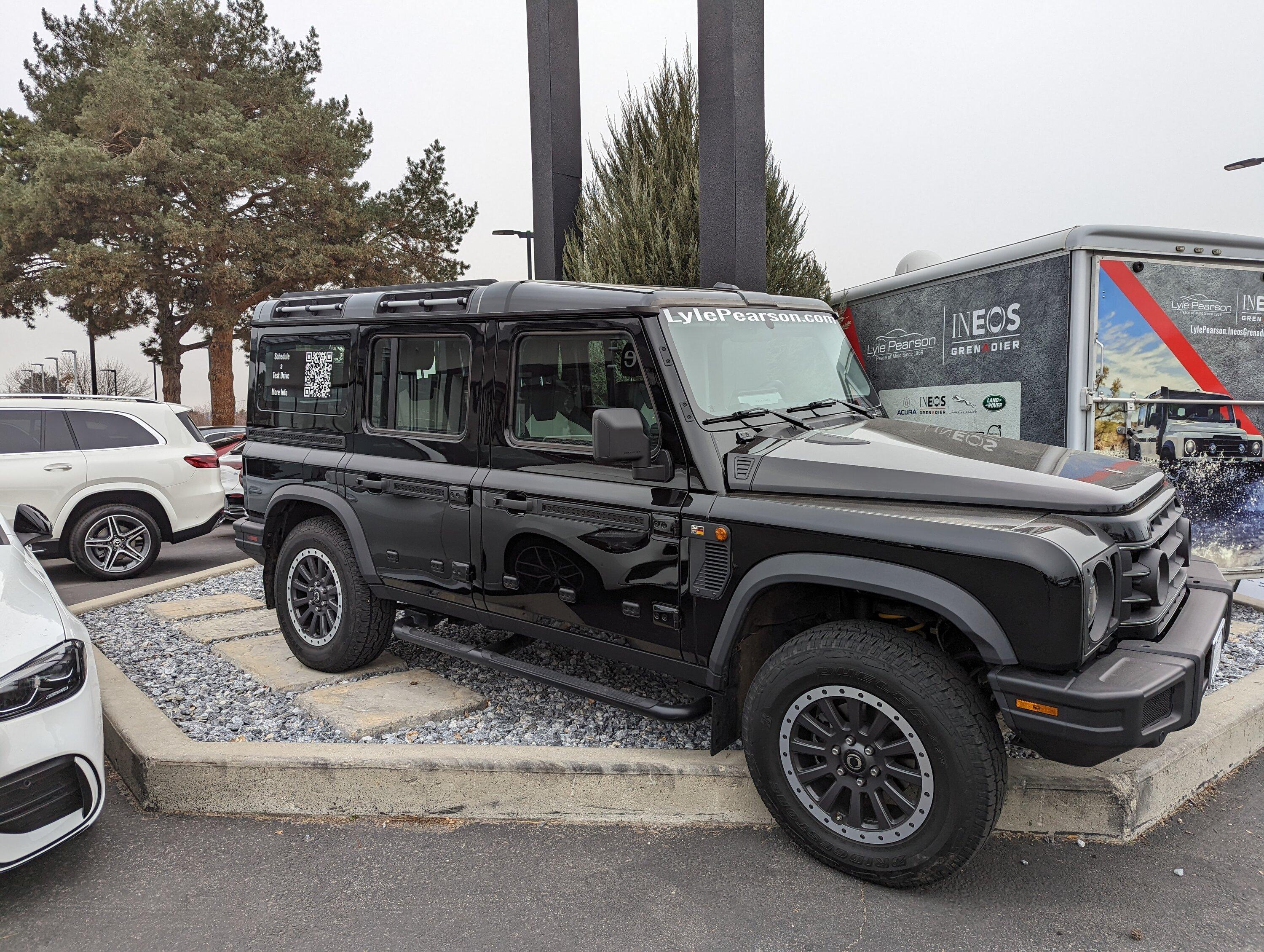Ford Bronco Ineos grenadier Ineos Grenadier 1