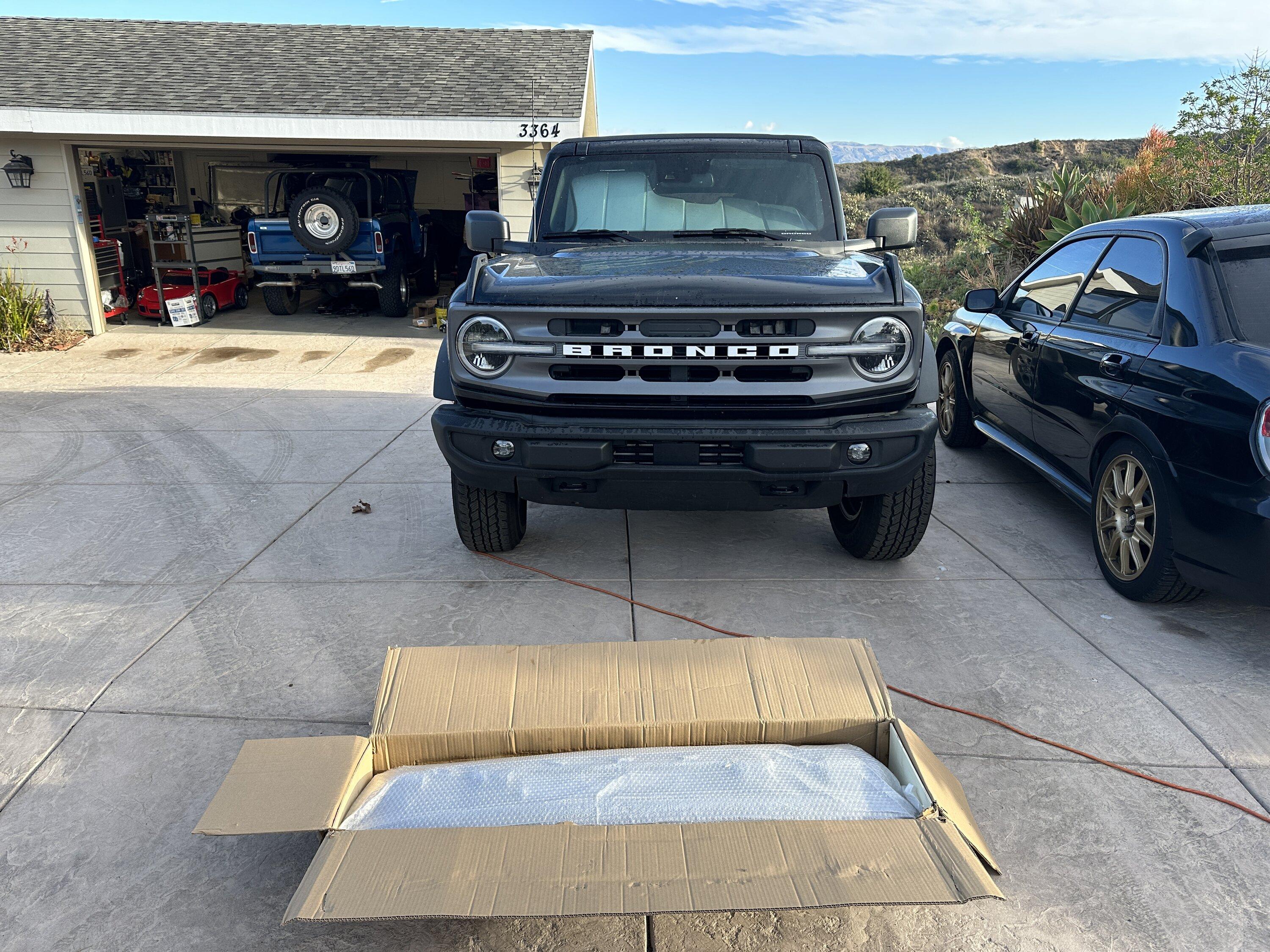 Ford Bronco Cheap modular bumper IMG_7513.JPG