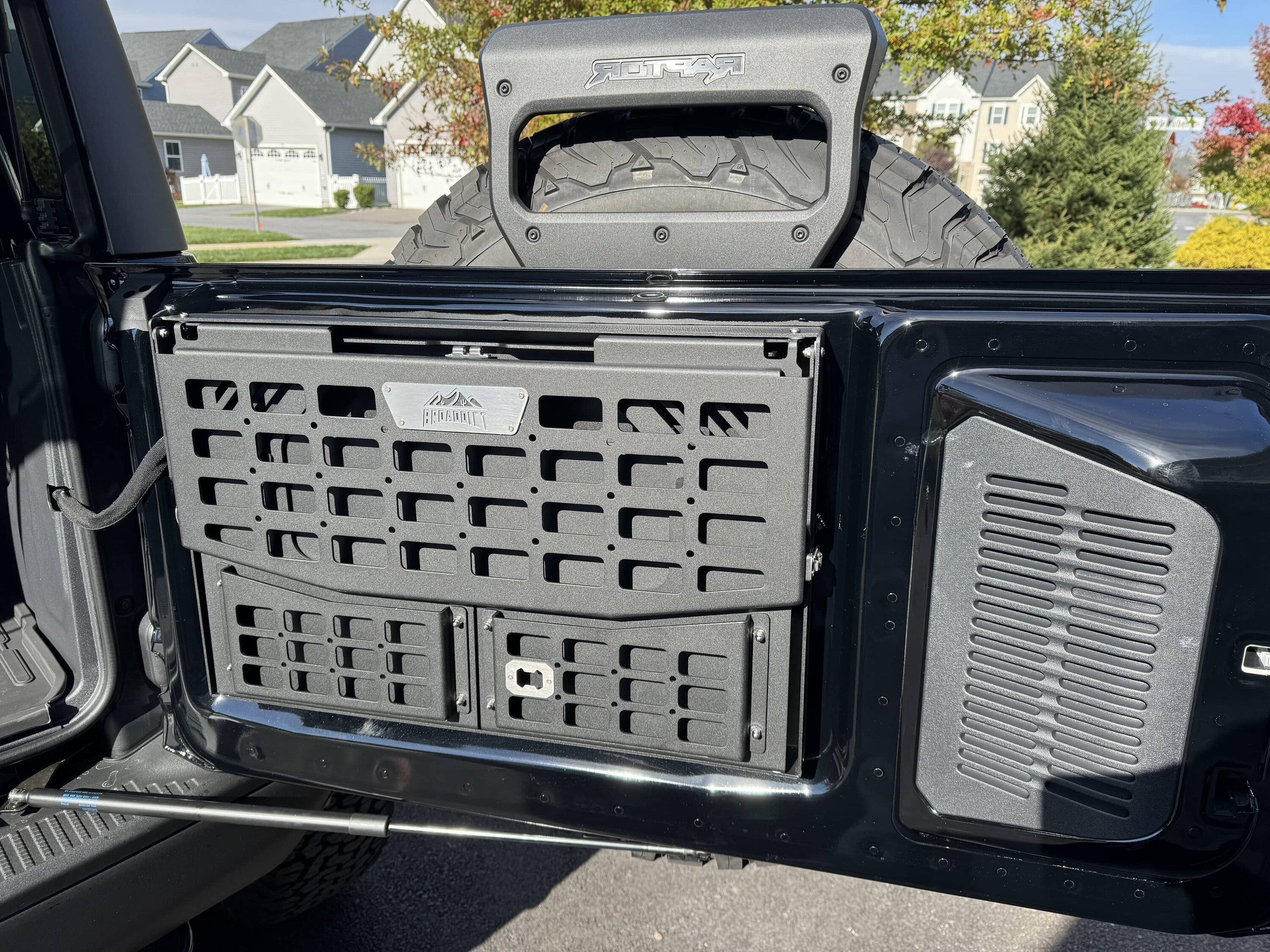 Ford Bronco Broaddict Tailgate Table IMG_0395-compressed