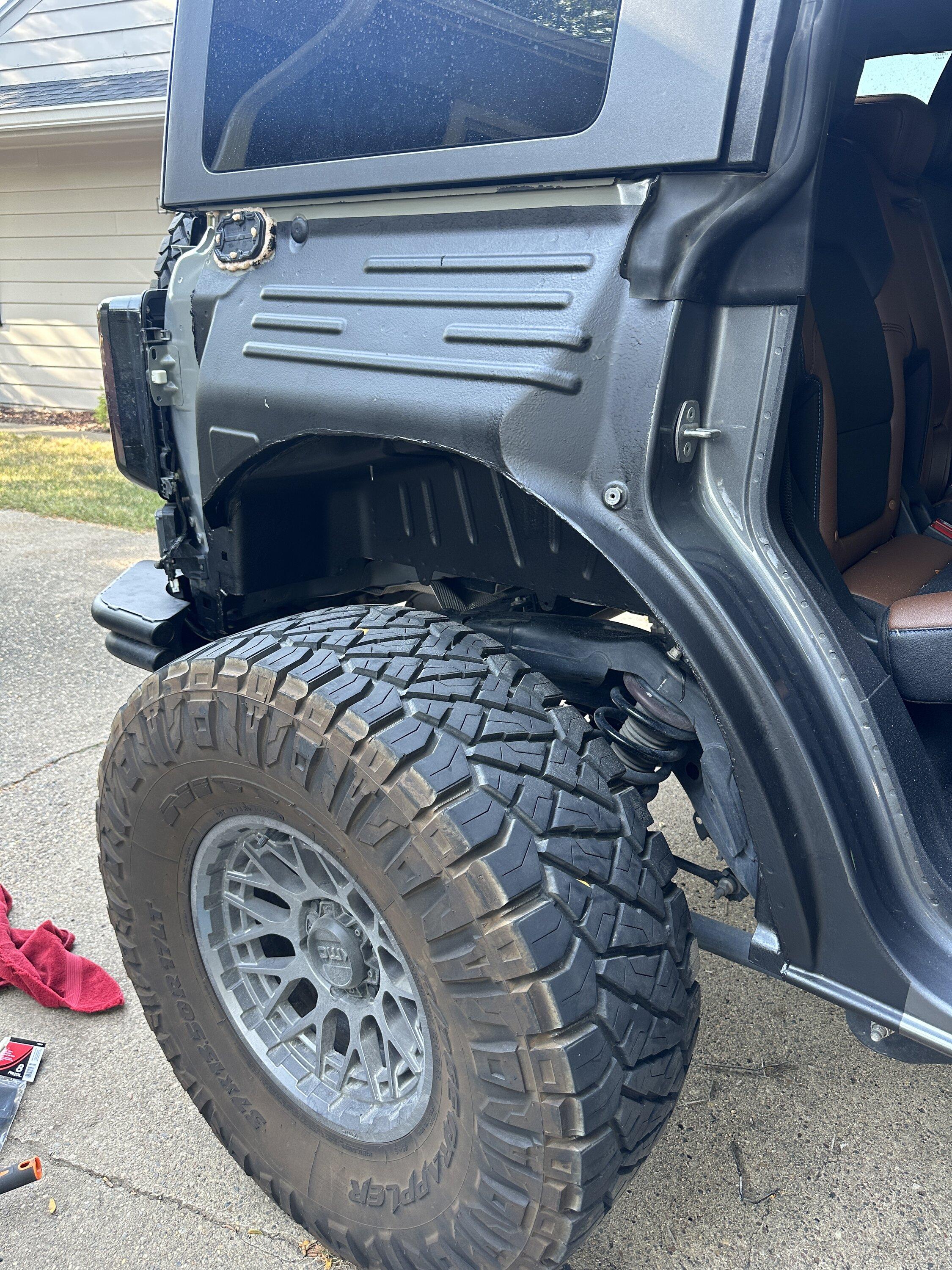 Ford Bronco Build thread: mid travel Funhaver widebody build progress IMG_3096.JPG
