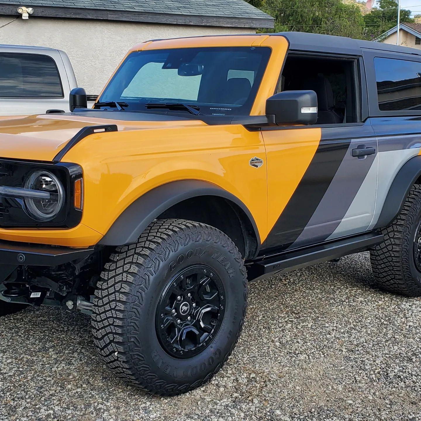 Ford Bronco SFR 2-Door Rock Sliders Slider1