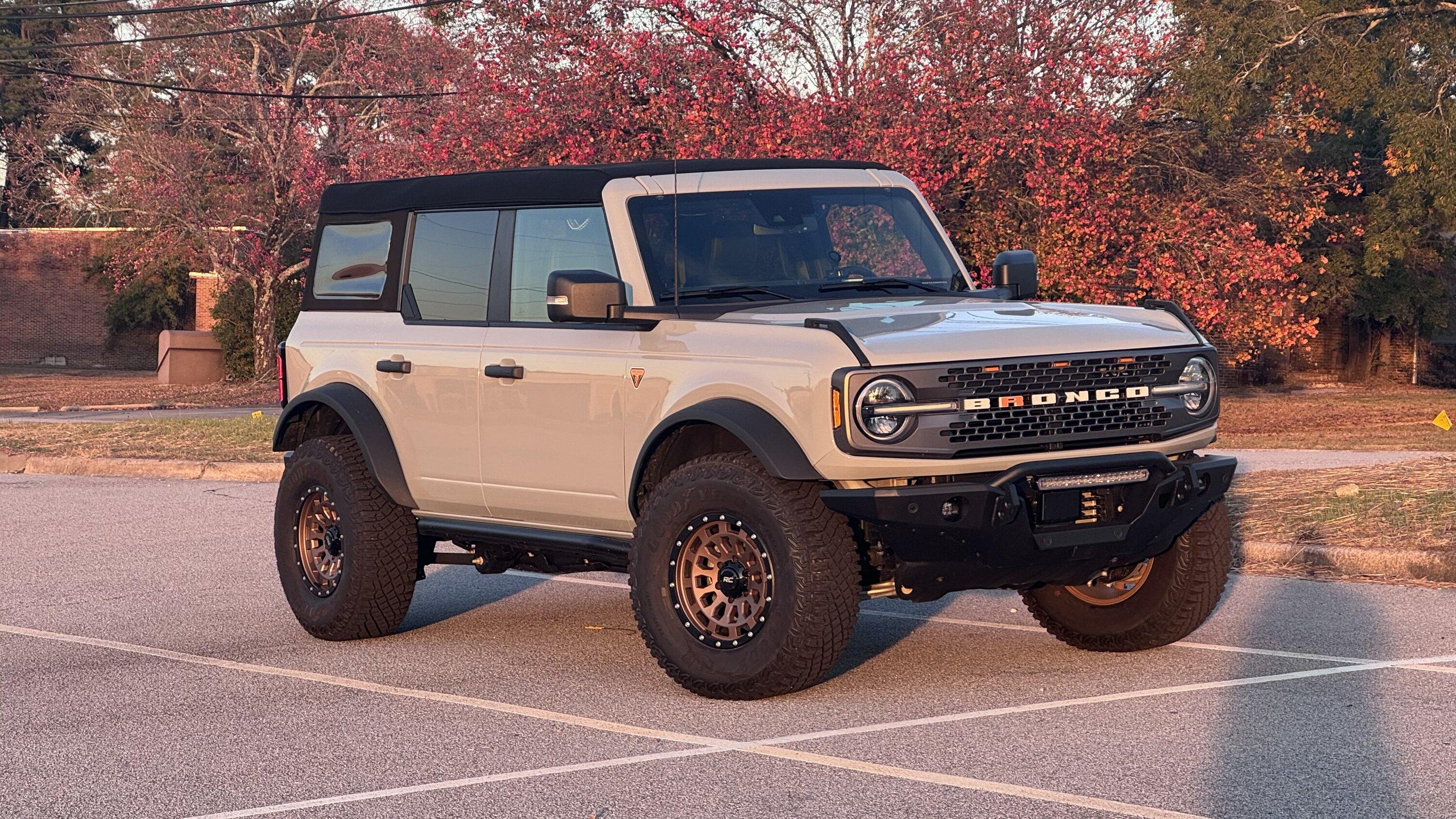 Ford Bronco What did you do TO / WITH your Bronco today? 👨🏻‍🔧🧰🚿🛠 IMG_1254