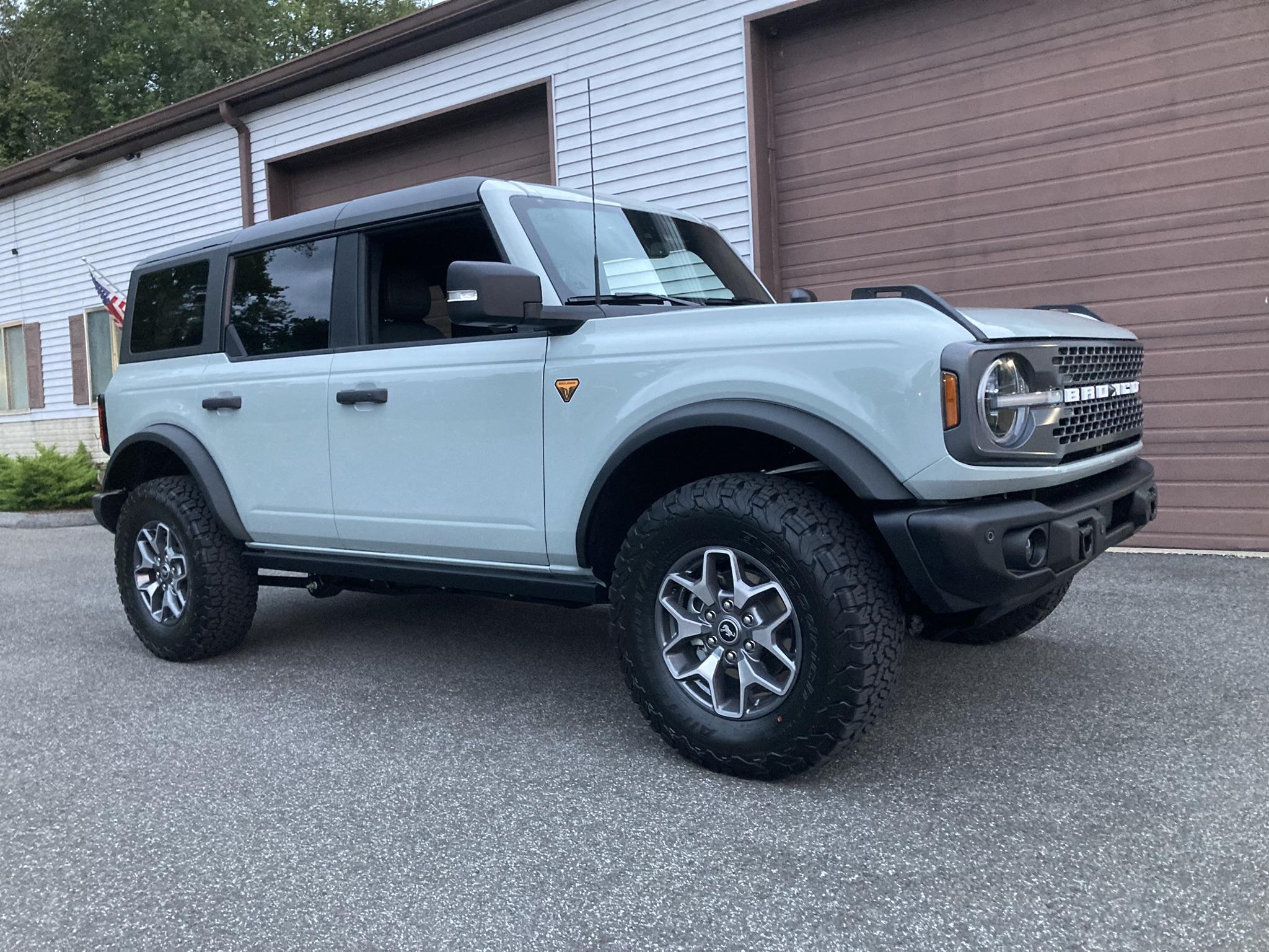 Ford Bronco Happy with BRONCO! 55C304F3-F2B4-4CFE-8A85-500459997FB0