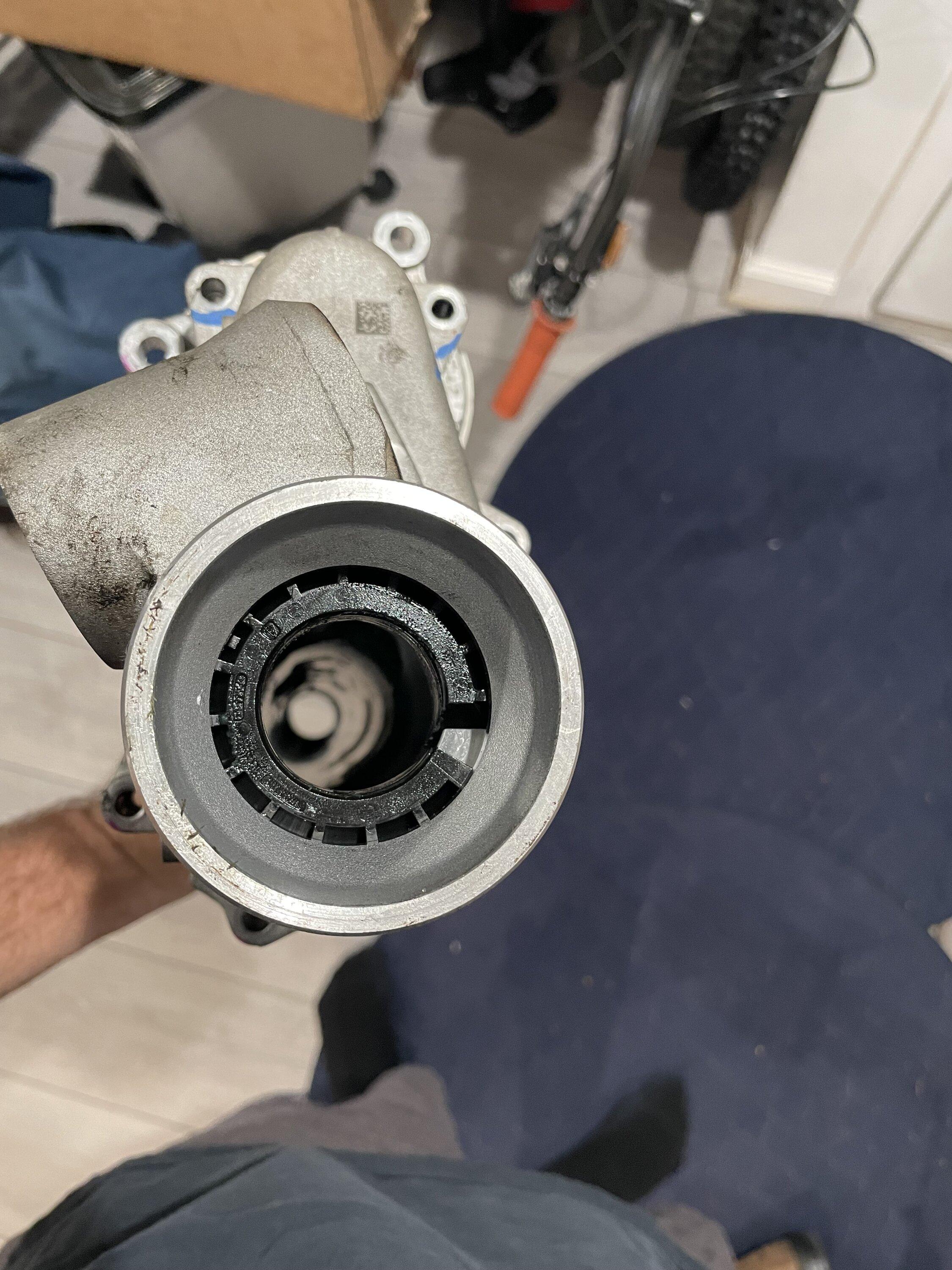 Ford Bronco Hoss 3.0 steering rack housing IMG_2248
