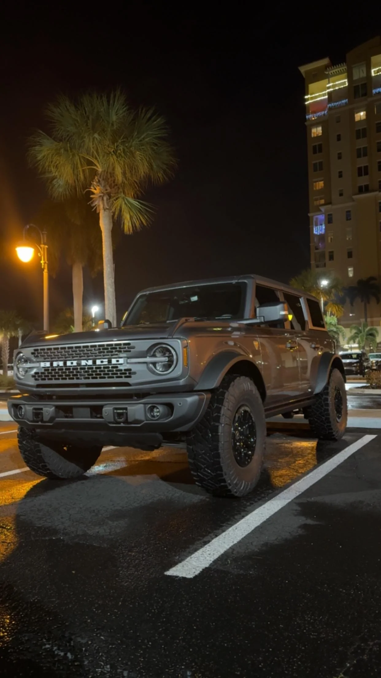 Ford Bronco 37s on stock Sasquatch! What ACTUALLY rubs? [video] IMG_7315