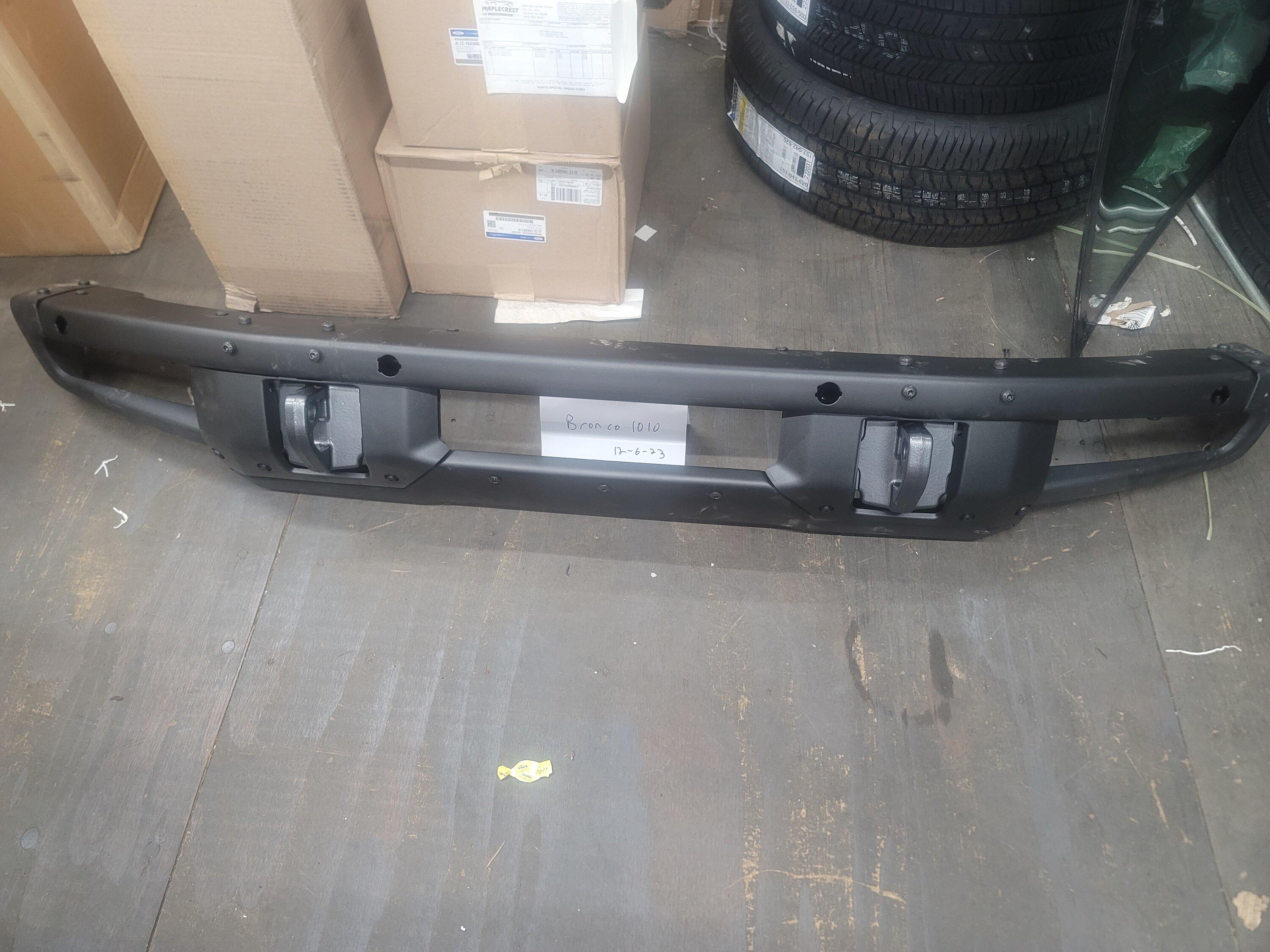 Ford Bronco Fs: Mod bumper p/u only 20231206_135547