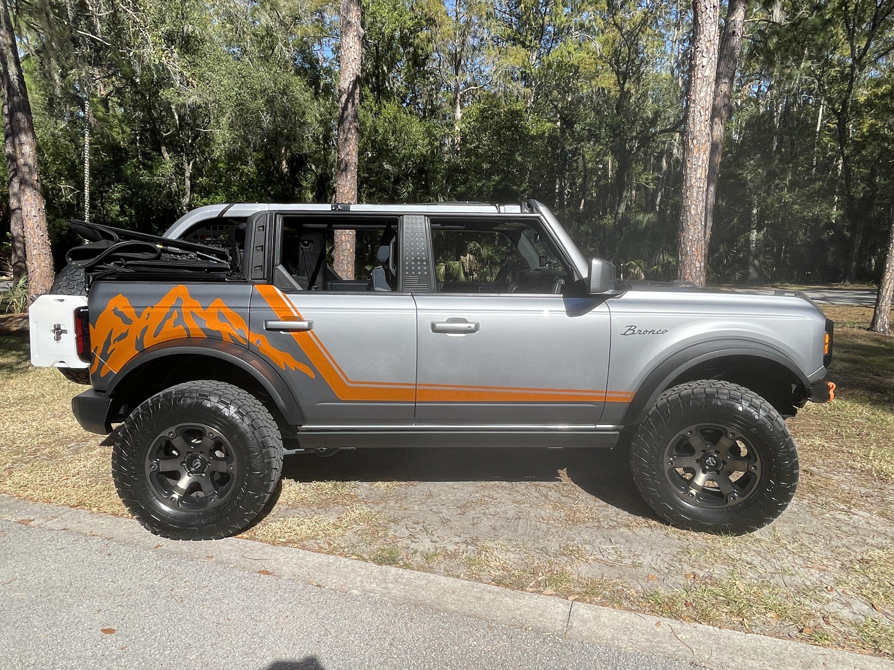 Ford Bronco Put any cool / unique vinyl decals on your Bronco?  Let's see them! IMG_3138