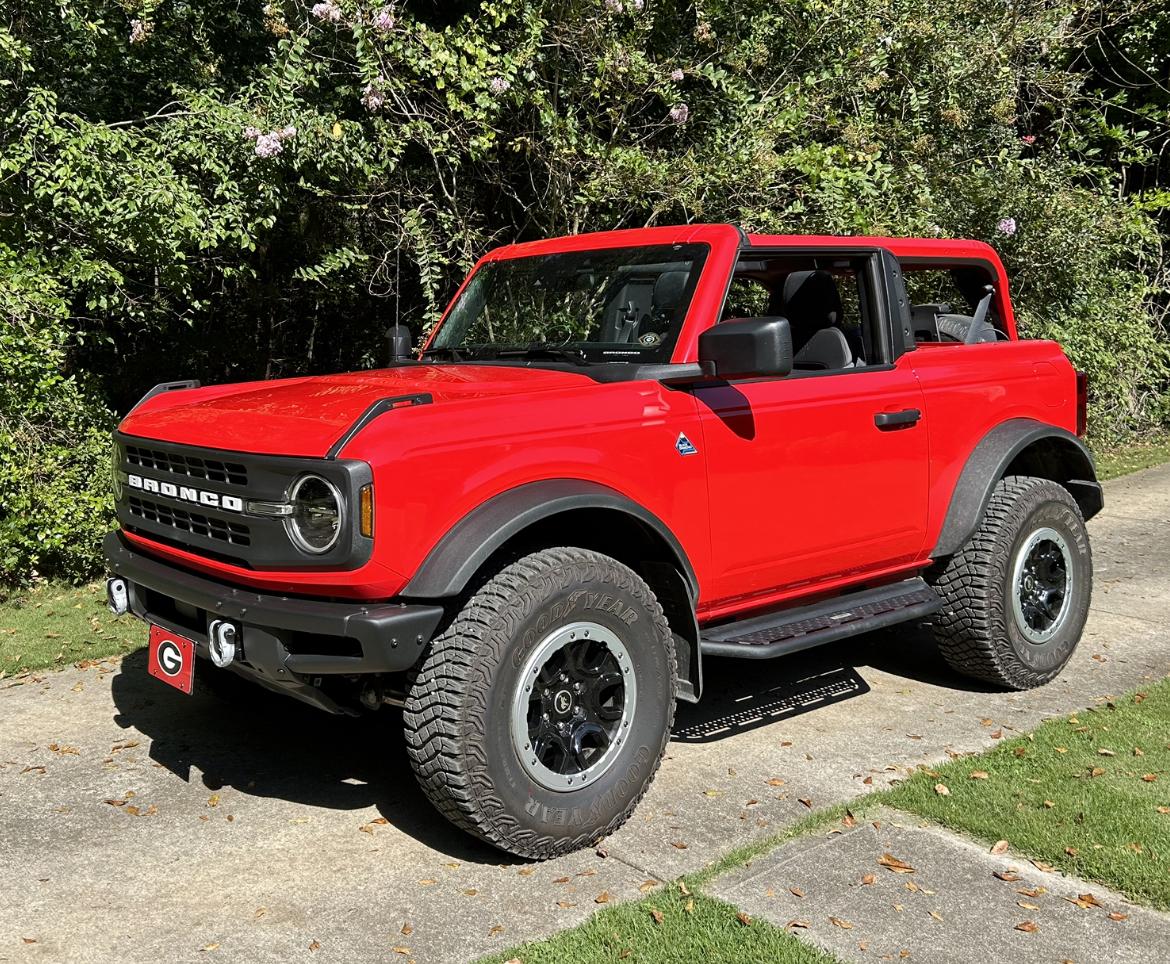 Ford Bronco 23 2 door Black Diamond Sasquatch IMG_2301