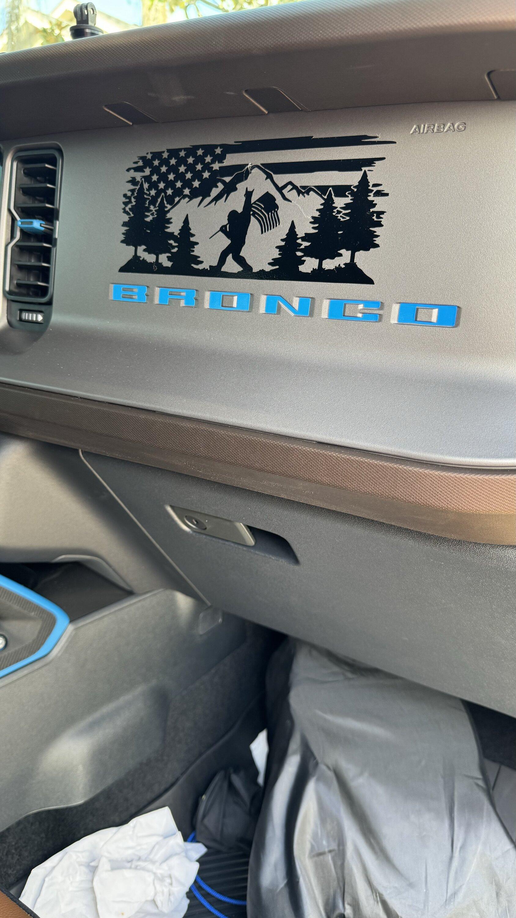 Ford Bronco Put any cool / unique vinyl decals on your Bronco?  Let's see them! IMG_2514
